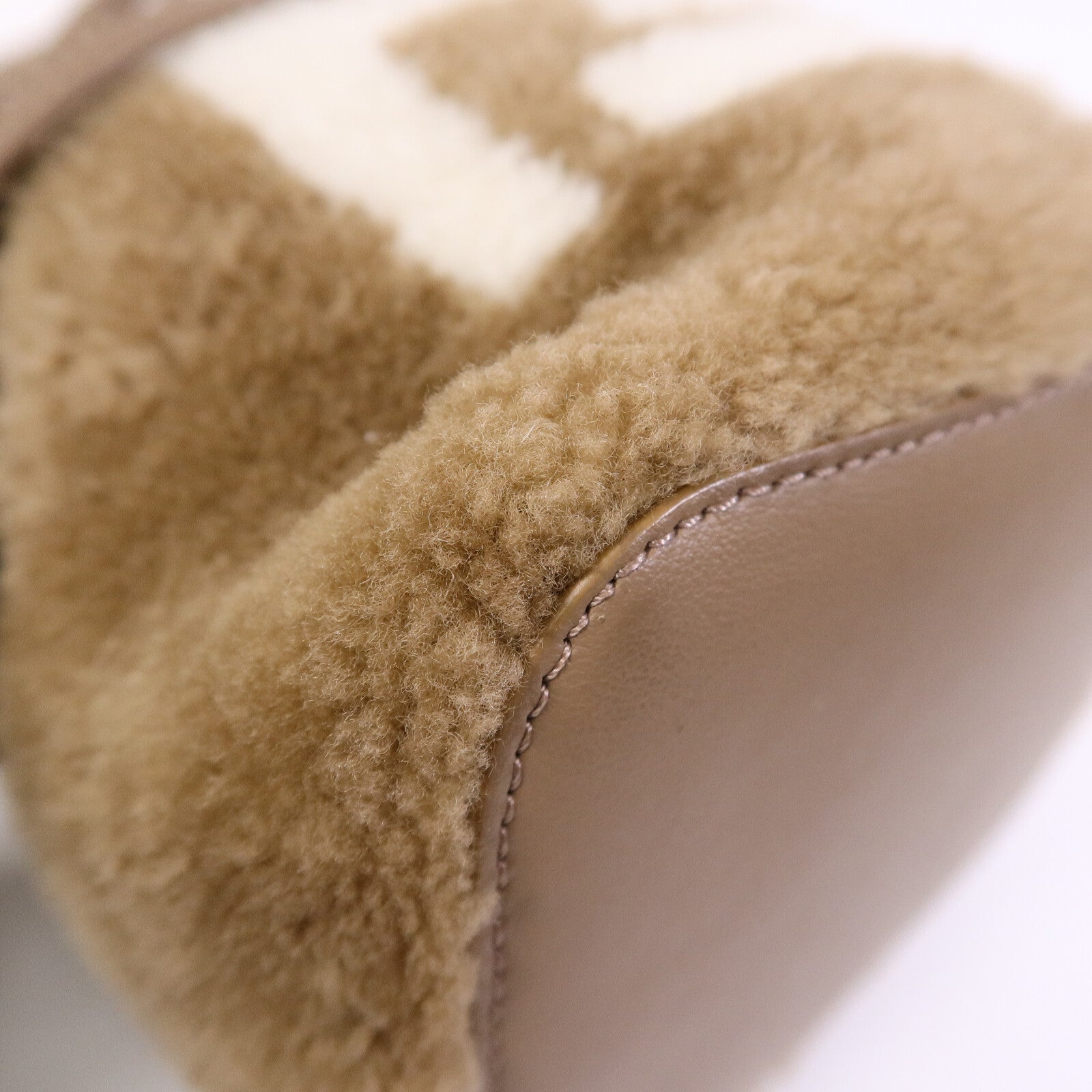 FENDI 羊毛Mini Mon Tresor手挽肩背兩用袋