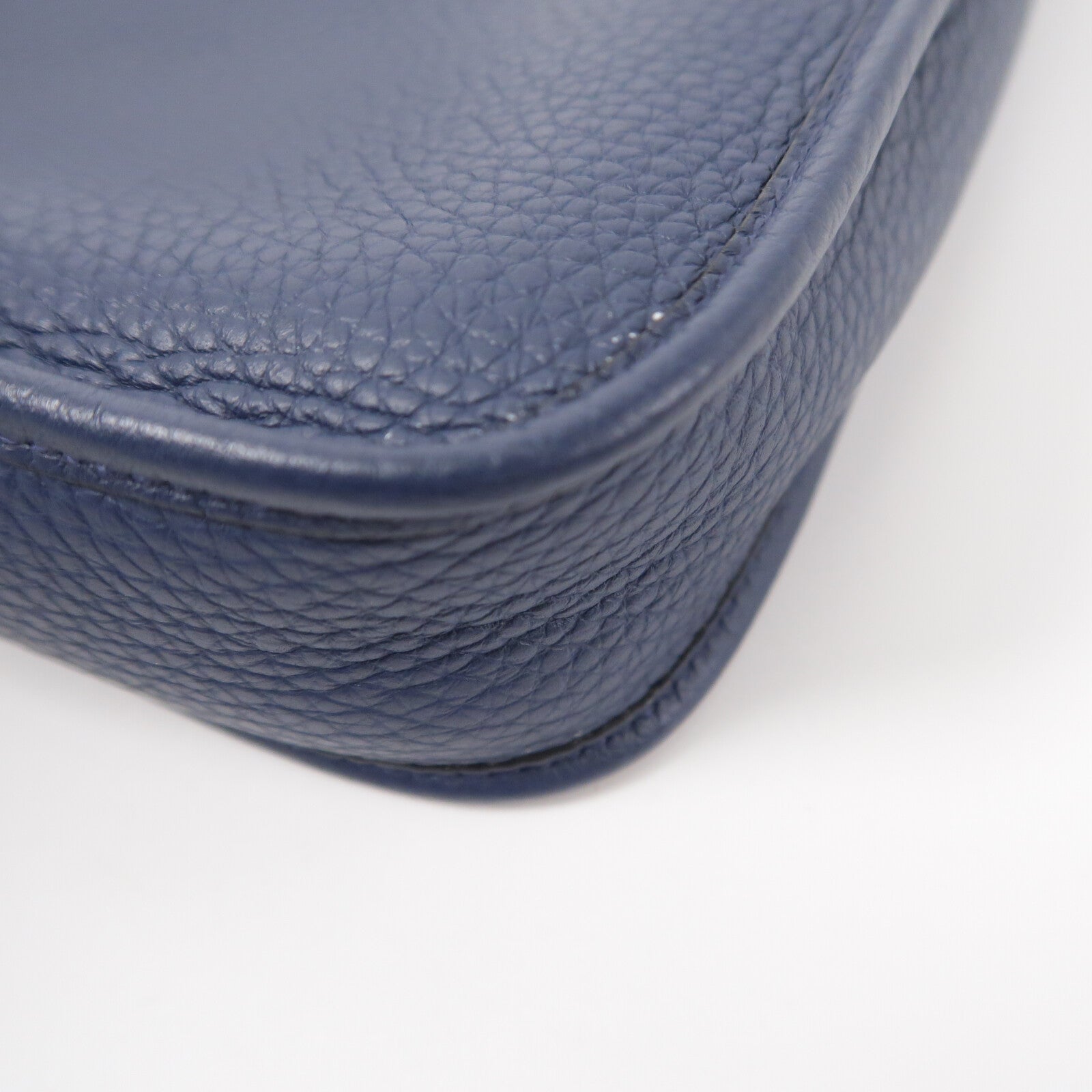 HERMES Clemence皮革Evelyne TPM肩背袋Bleu De Prusse