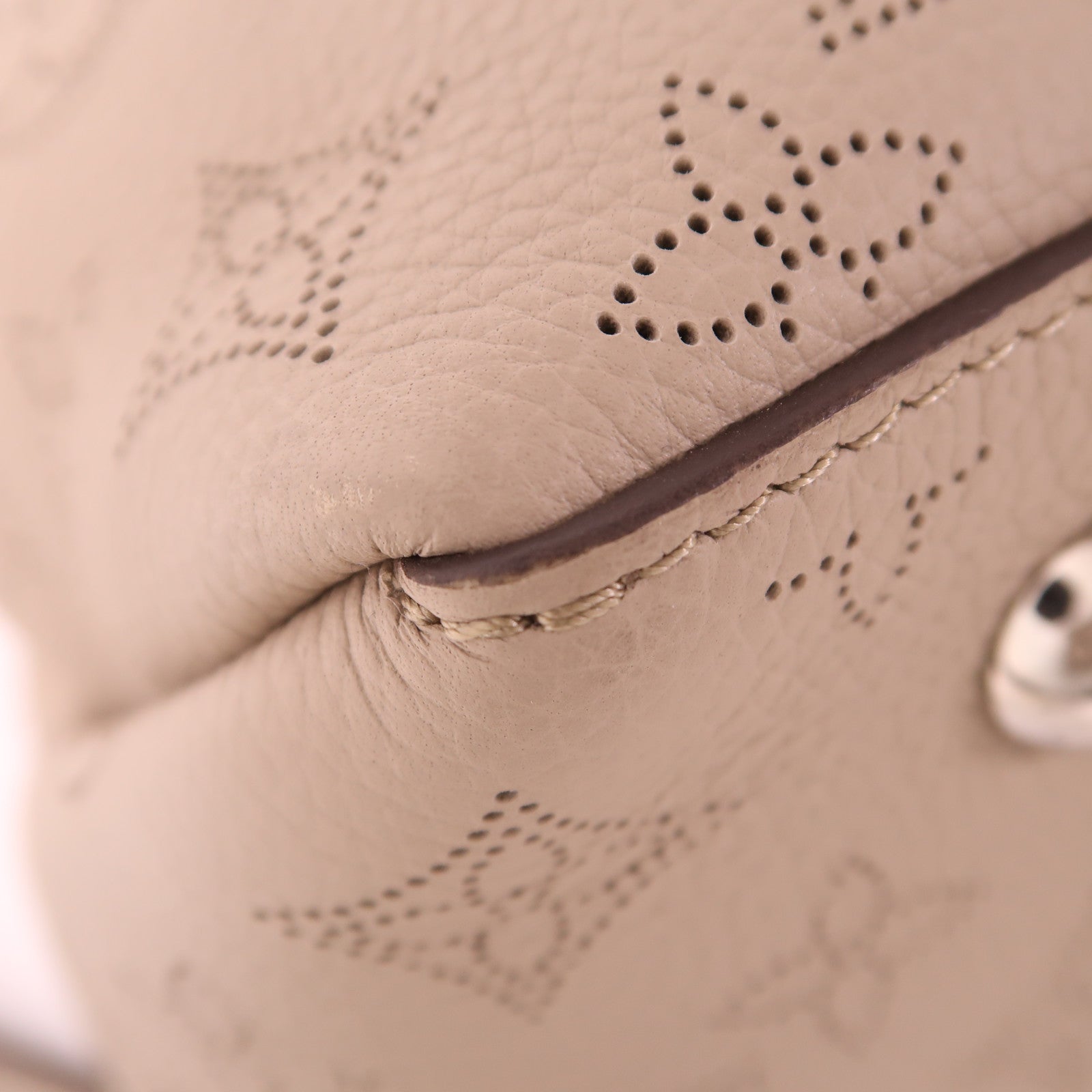LOUIS VUITTON 【激減優惠】Monogram Mahina Bella Tote銀扣手挽肩背兩用袋