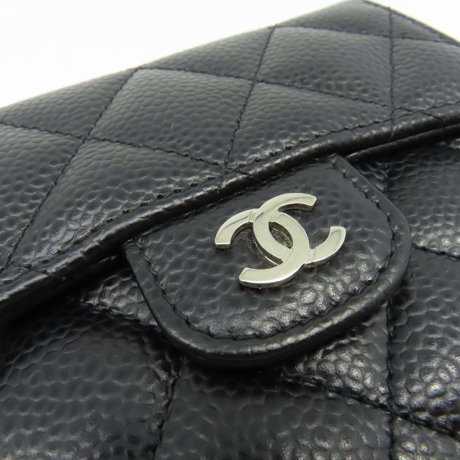 CHANEL 菱格Caviar皮革Classic Small Flap Wallet銀扣錢包黑色