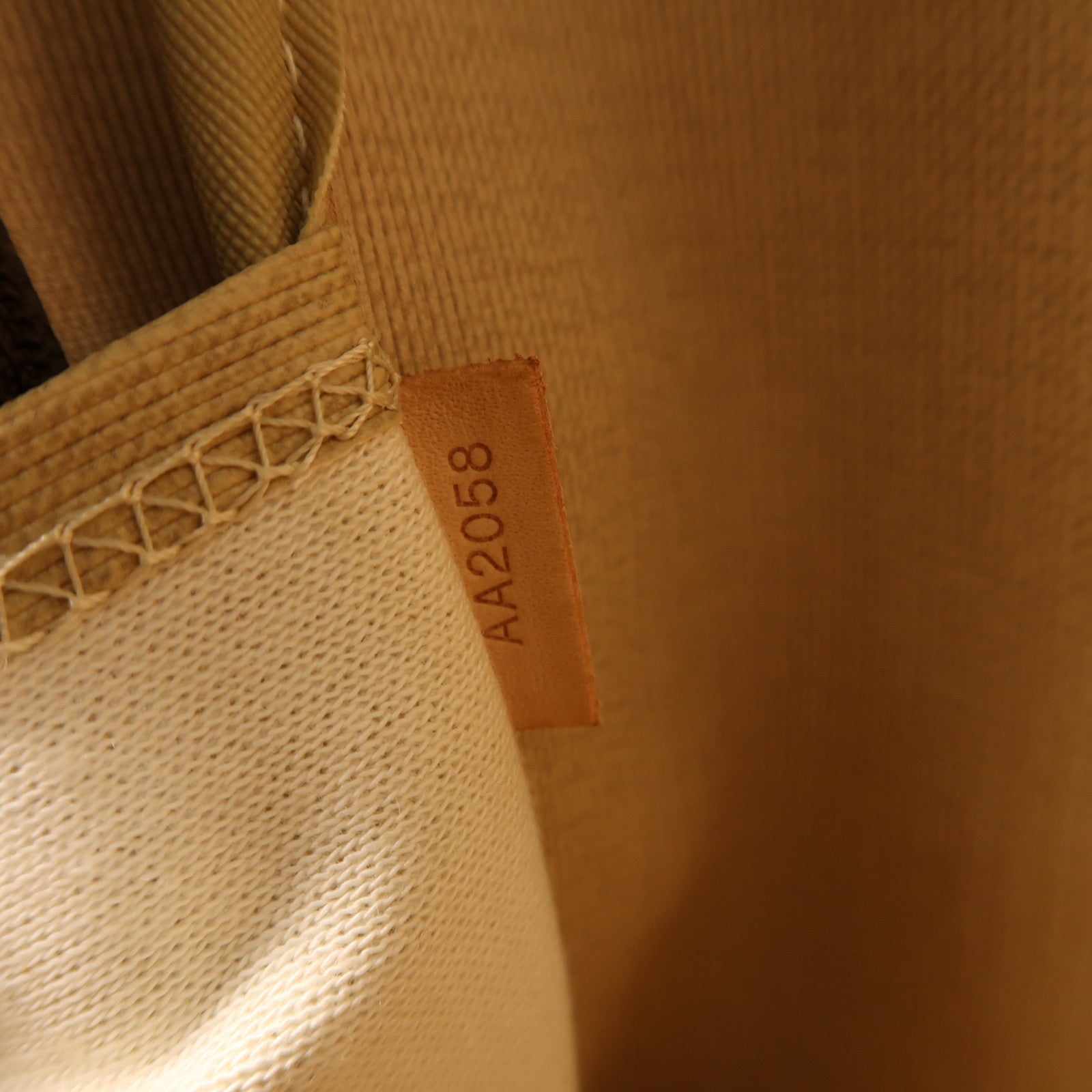 LOUIS VUITTON Monogram Sirus 55金扣行李箱