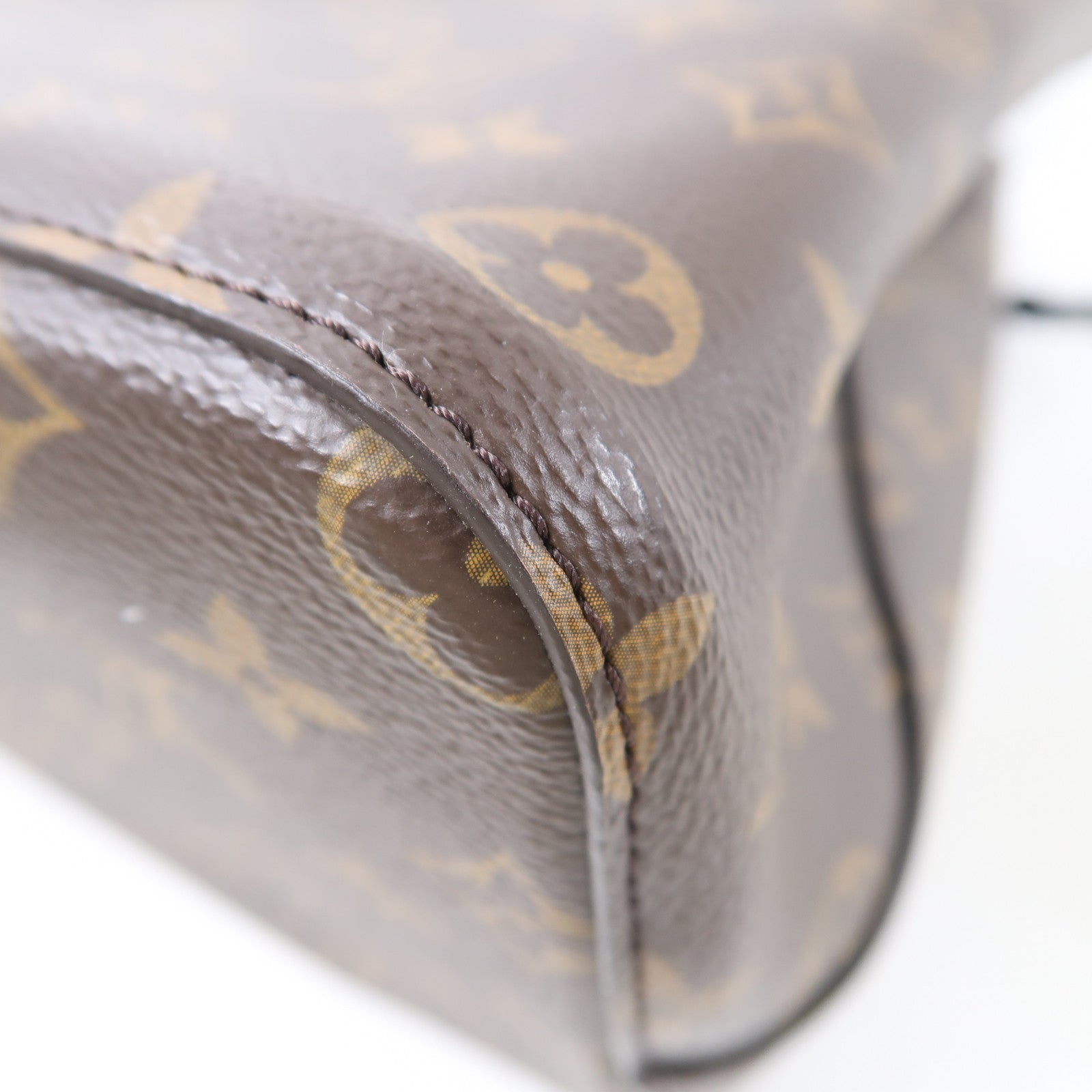 LOUIS VUITTON Monogram Neo Noe MM金扣肩背袋棕色