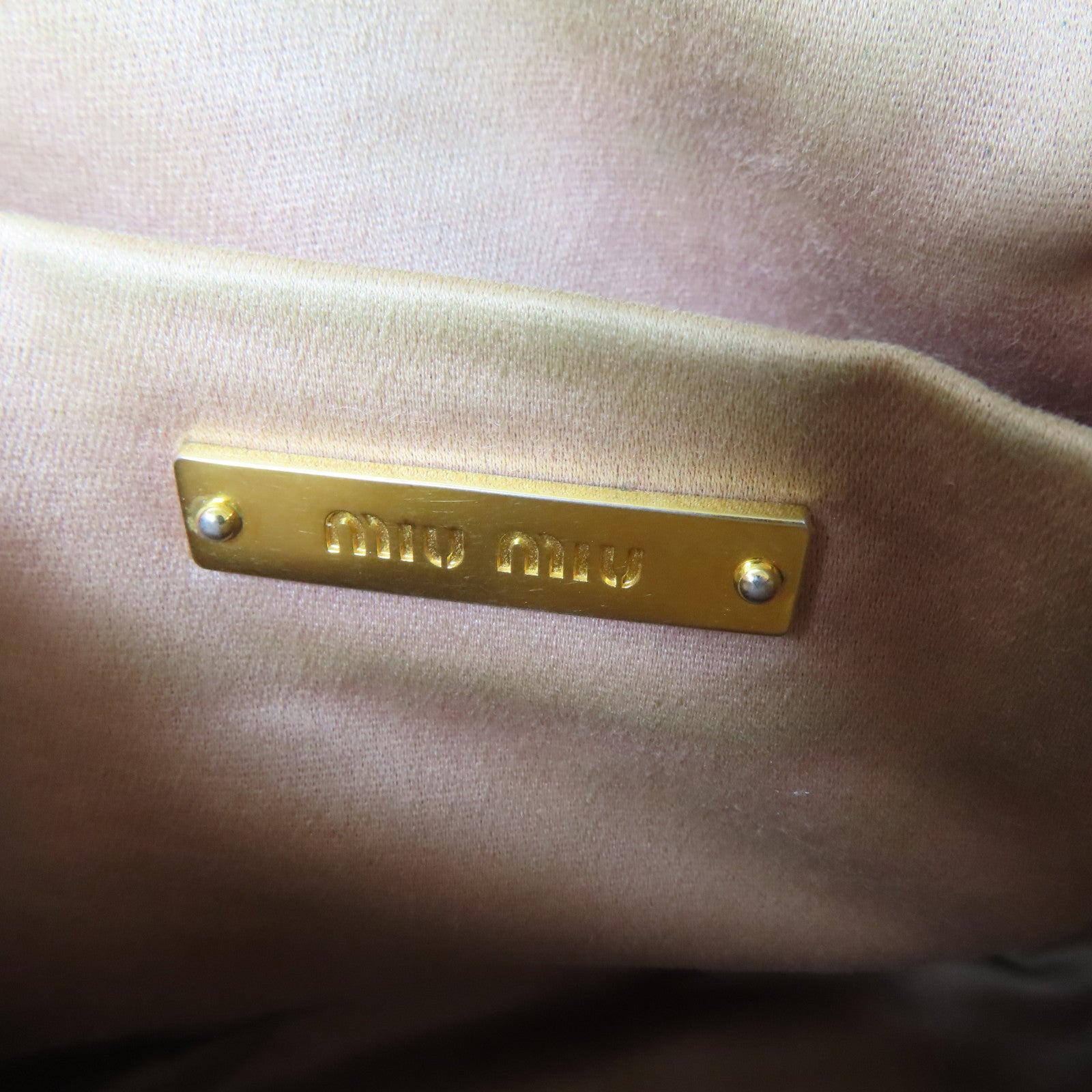 Miu Miu 羊皮皮革Shoulder Bag金扣肩背袋黑色
