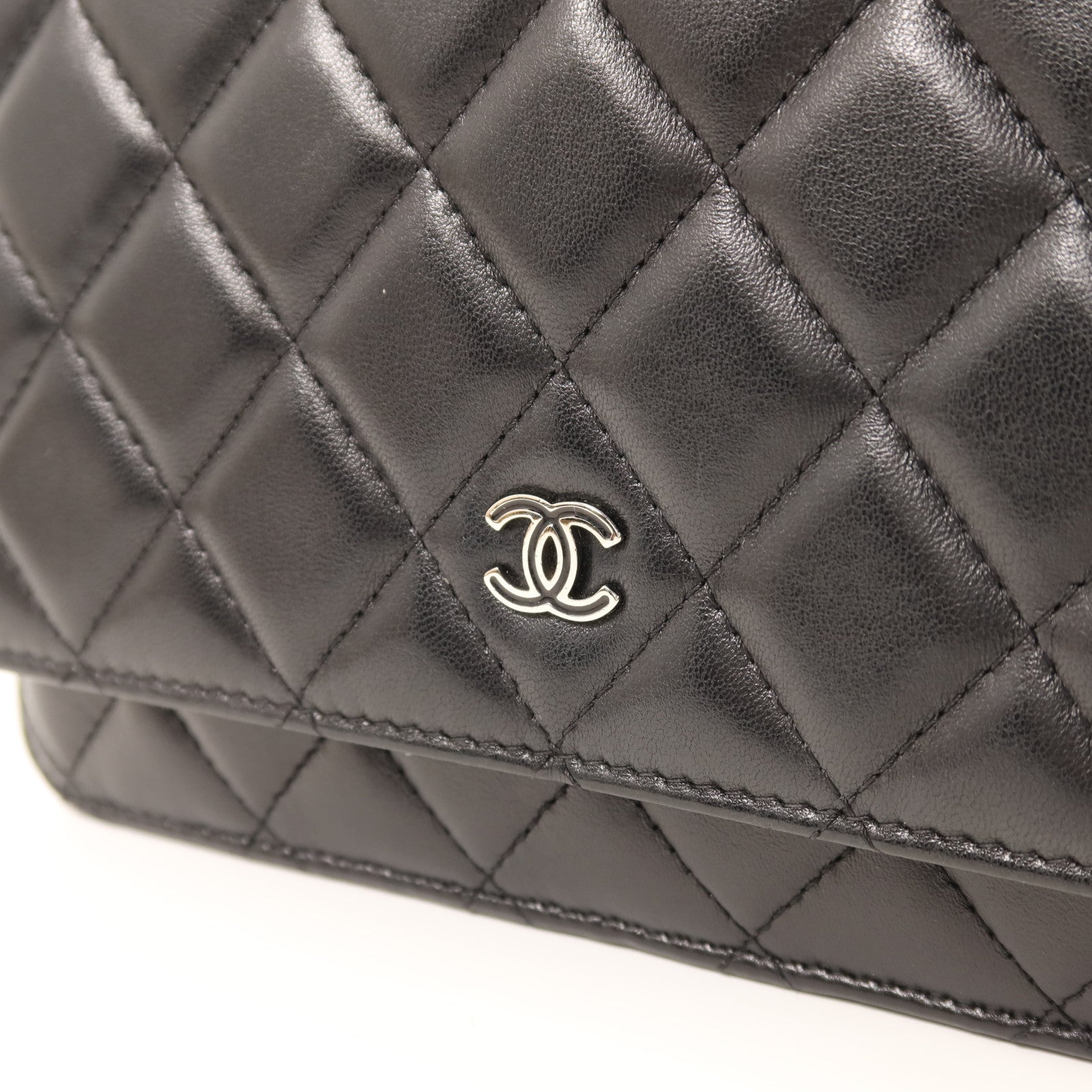 CHANEL 羊皮皮革WOC Wallet On Chain銀扣鏈帶肩背袋