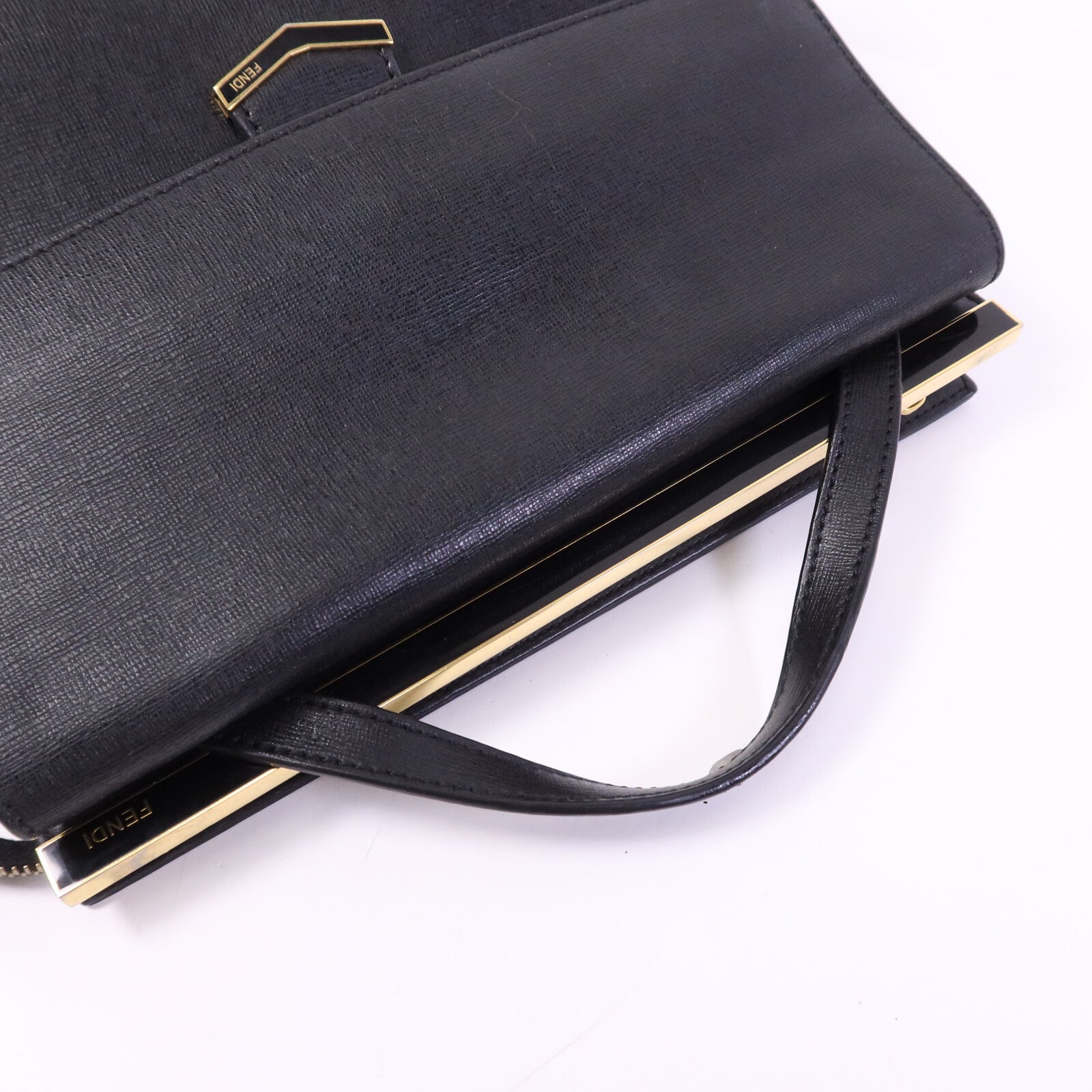FENDI 【激減優惠】牛皮皮革Demi Jour金扣手挽袋