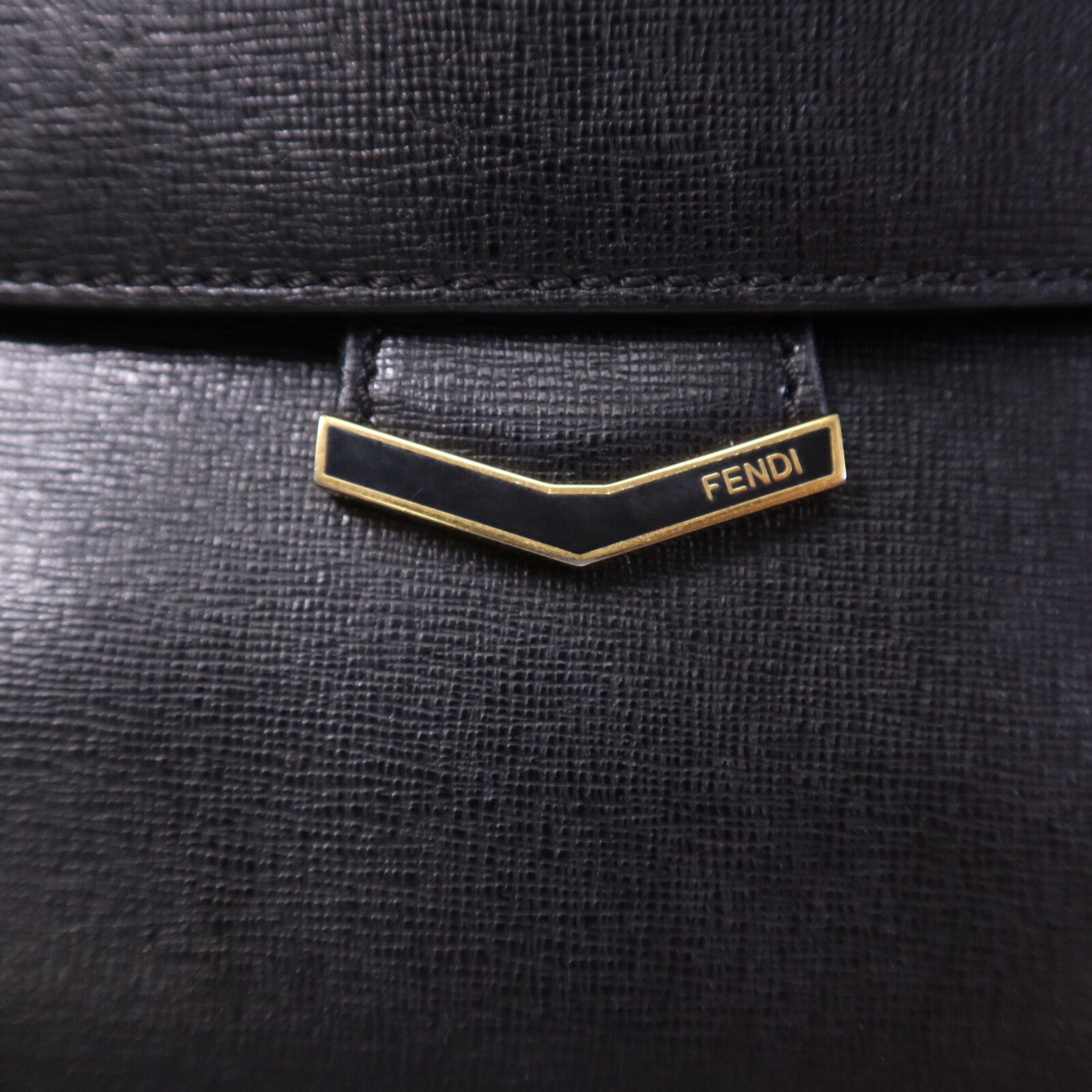 FENDI 【激減優惠】牛皮皮革Demi Jour金扣手挽袋