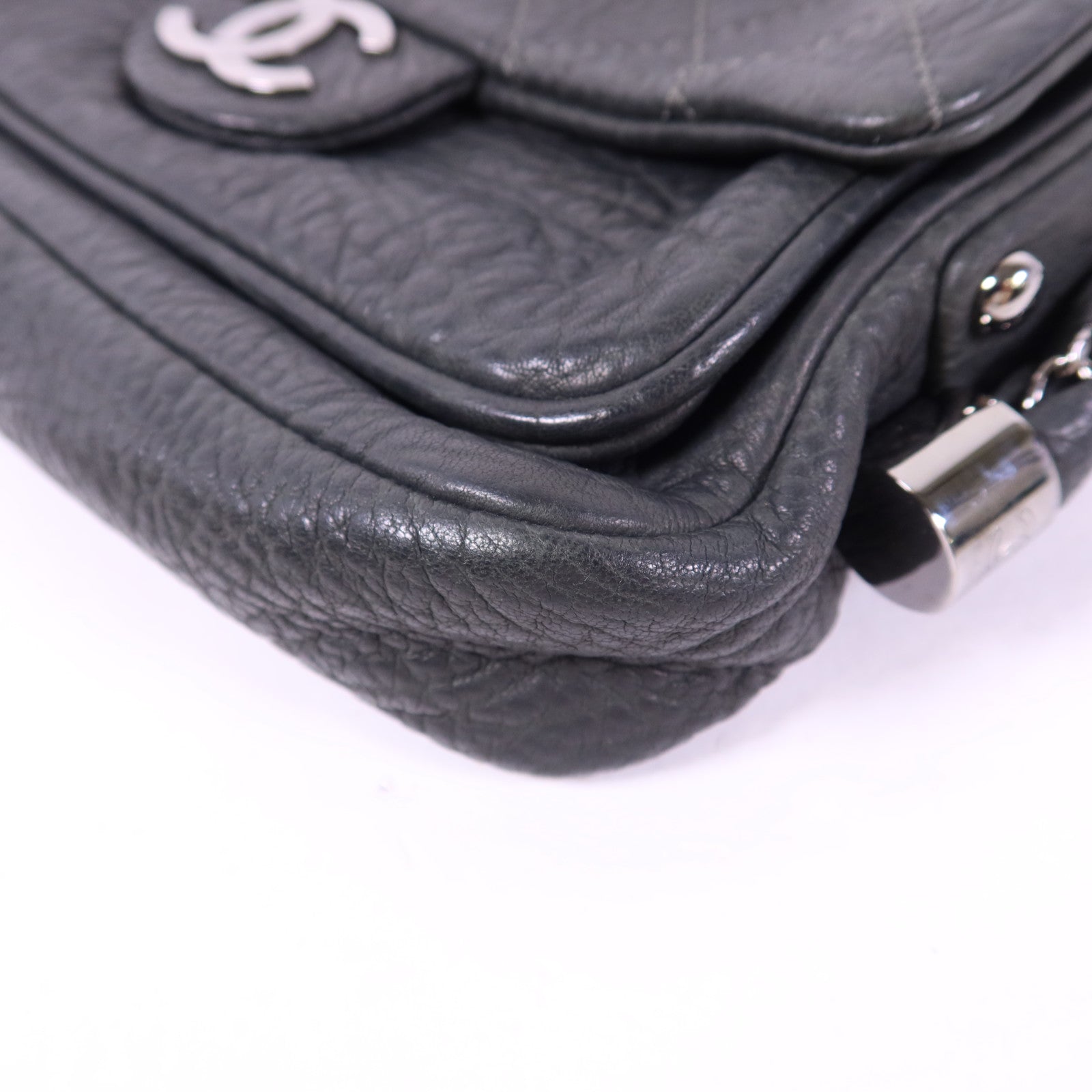 CHANEL 牛皮皮革Co Co Mark Bag銀扣肩背袋