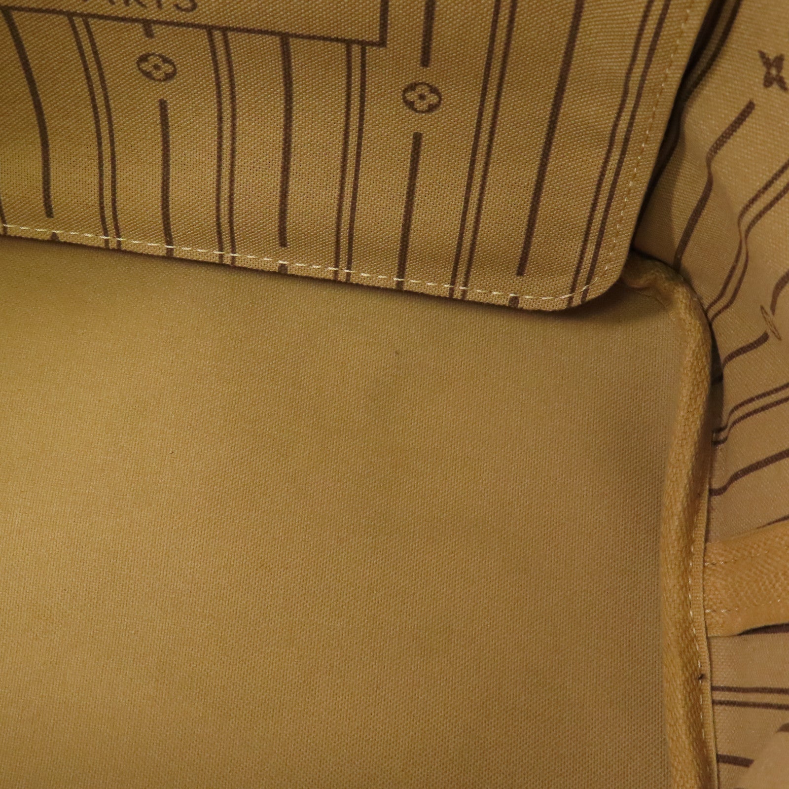 LOUIS VUITTON Monogram Neverfull MM金扣手挽袋