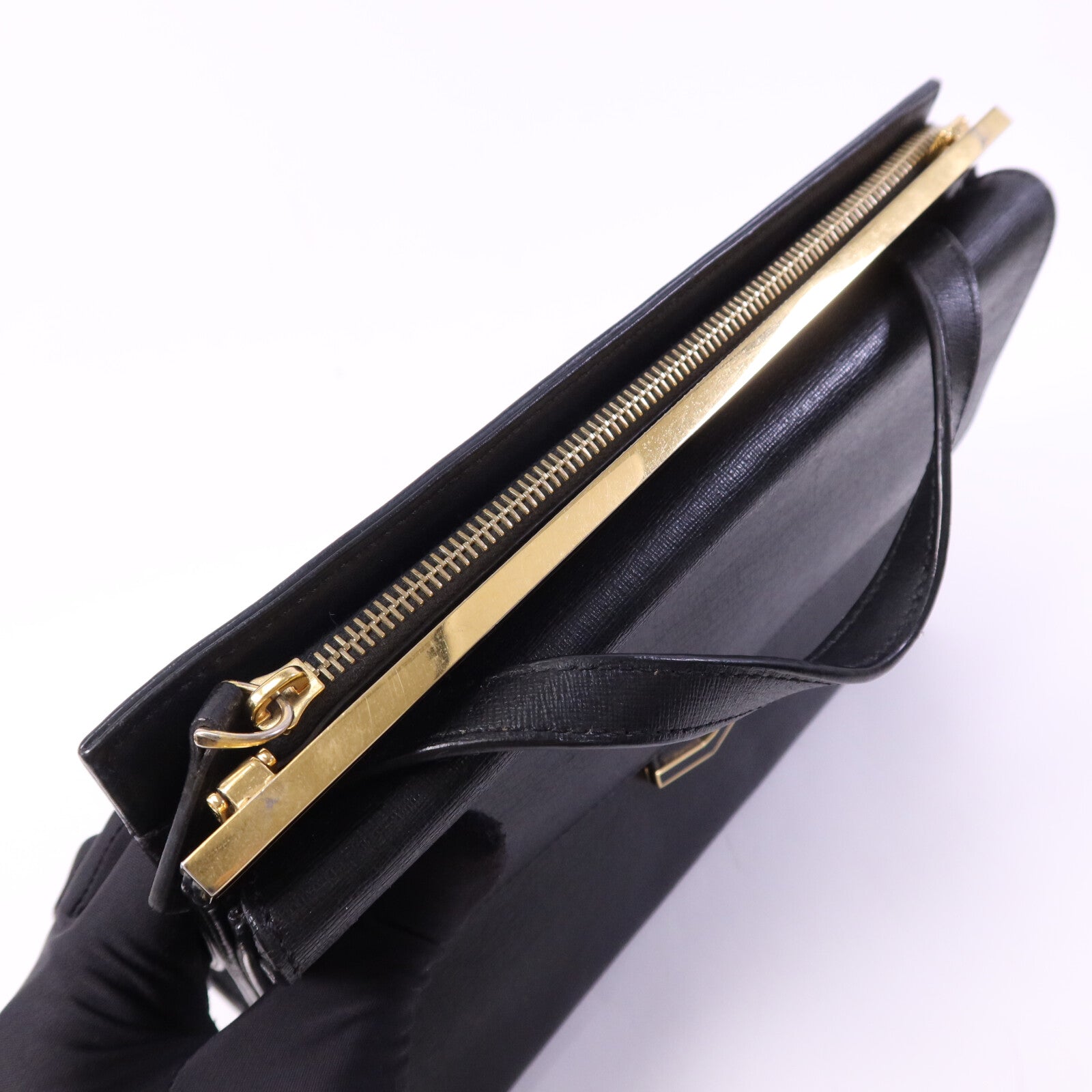 FENDI 【激減優惠】牛皮皮革Demi Jour金扣手挽袋
