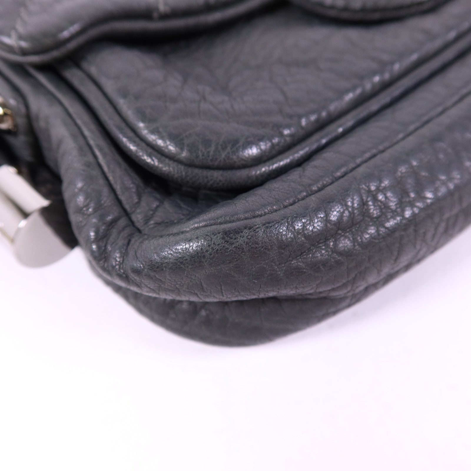 CHANEL 牛皮皮革Co Co Mark Bag銀扣肩背袋