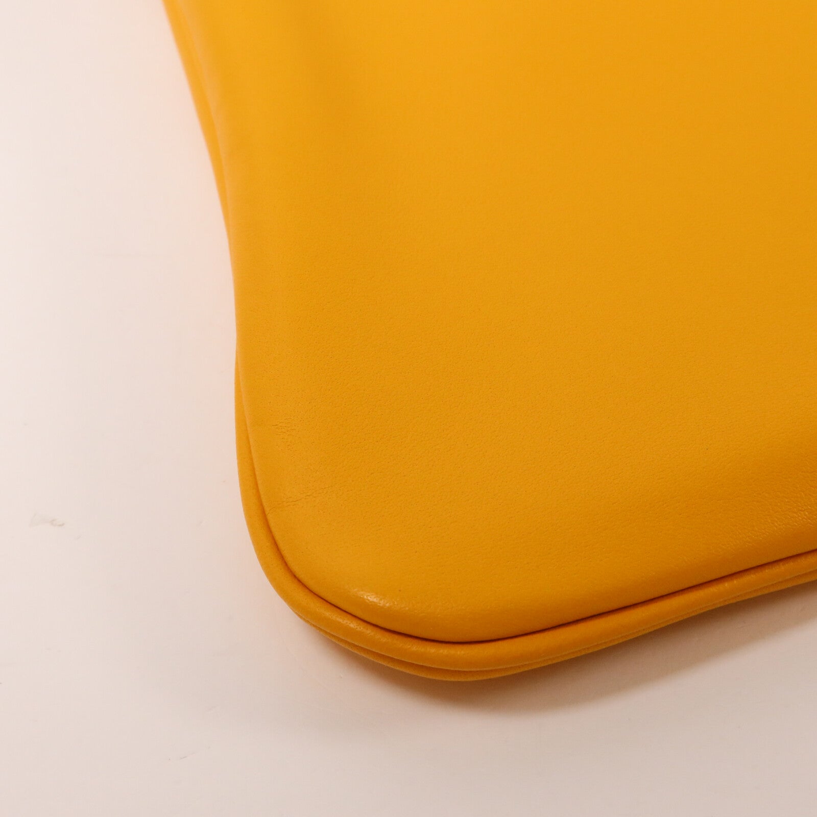 HERMES Swift皮革Aline Mini肩背袋Jaune d'Or