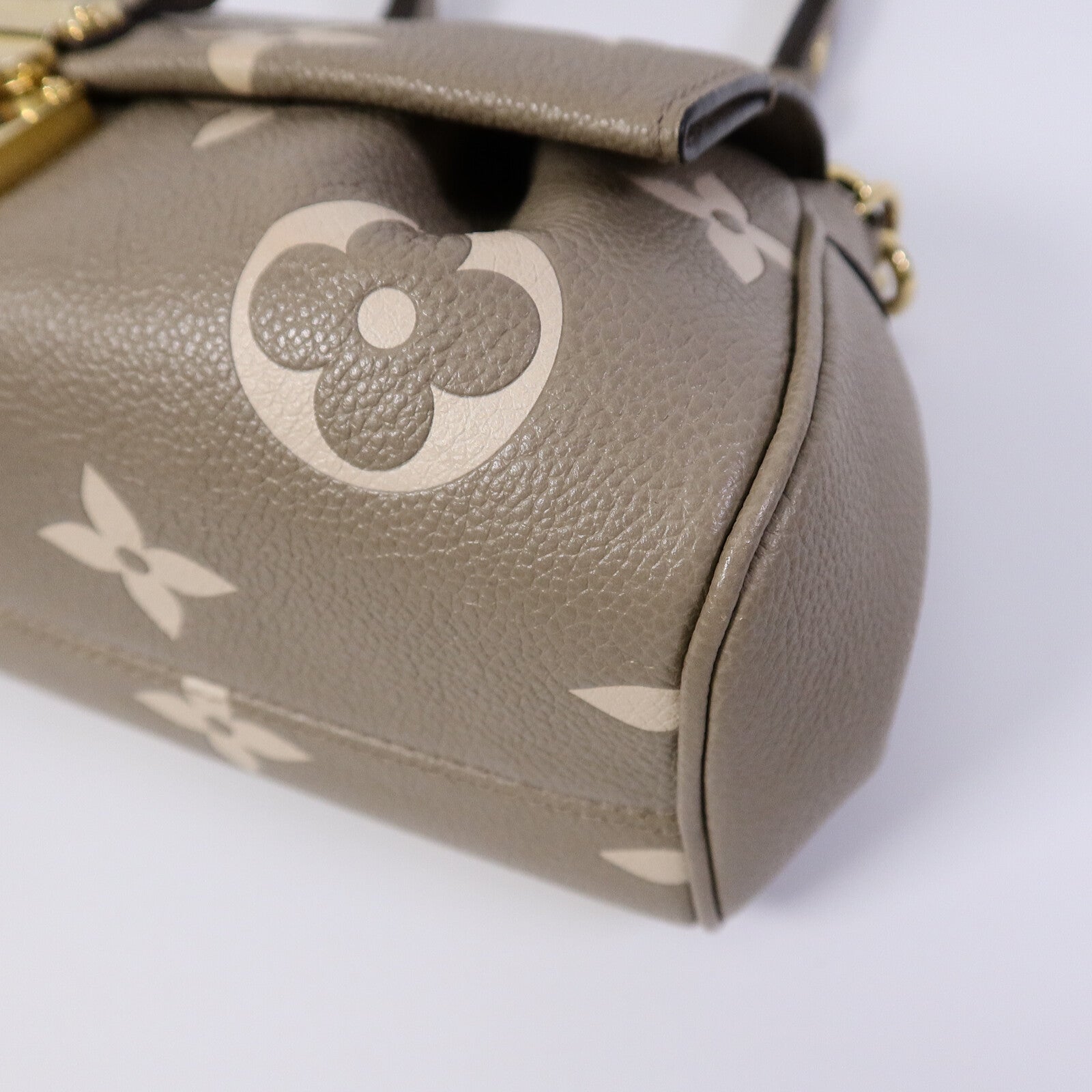 LOUIS VUITTON Monogram Empreinte Favorite金扣鏈帶肩背袋灰色