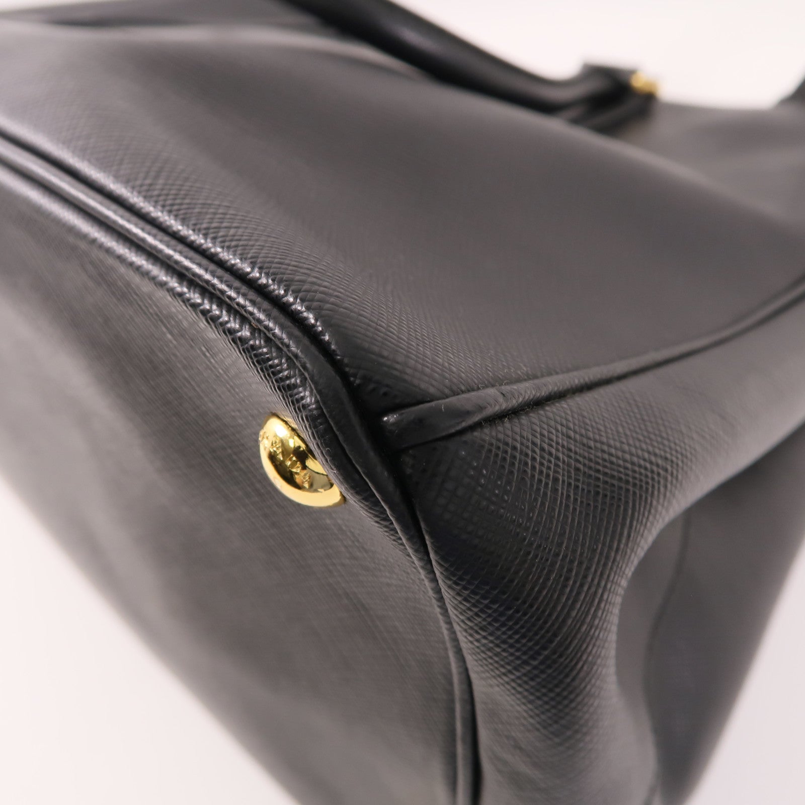 PRADA Saffiano皮革Galleria金扣手挽肩背兩用袋