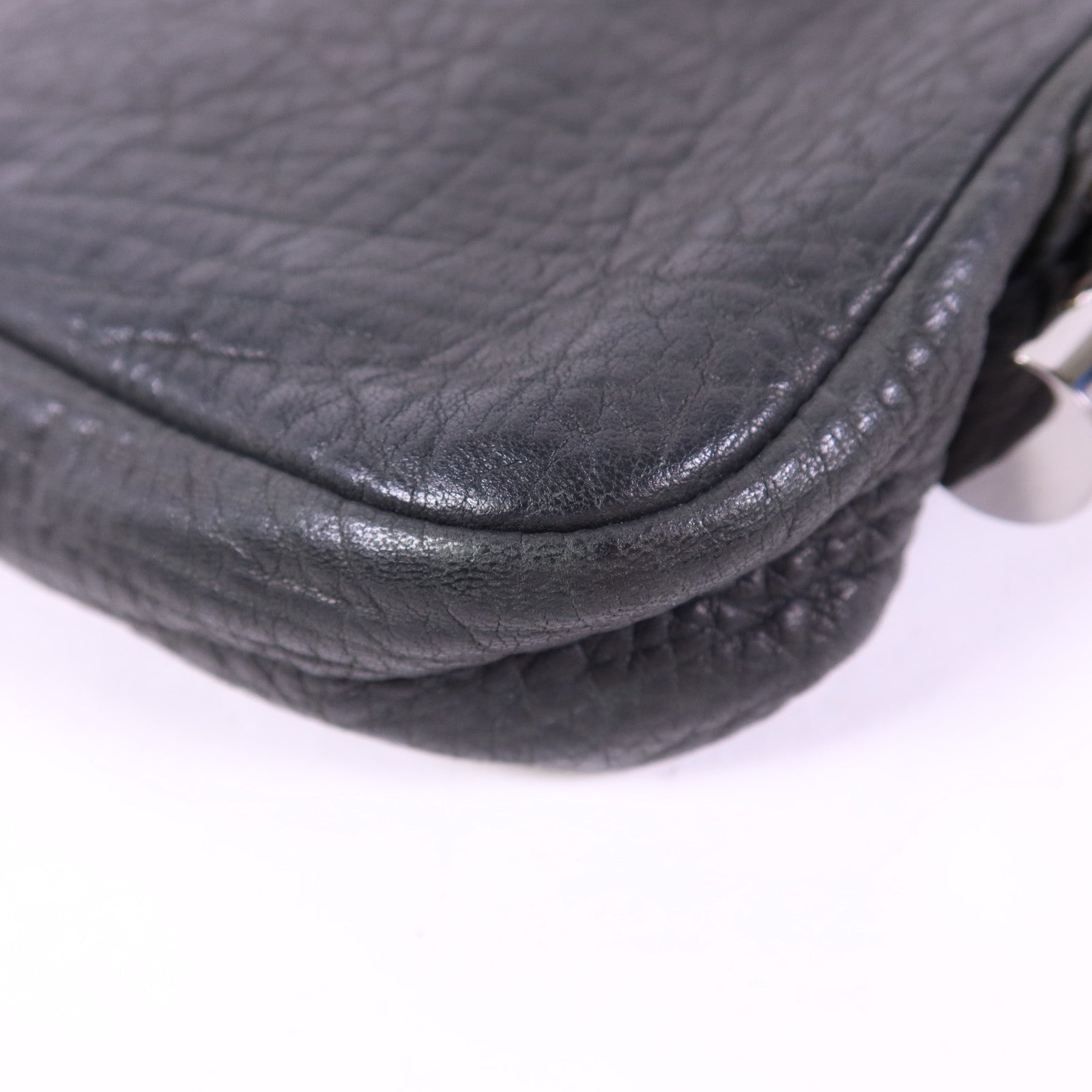 CHANEL 牛皮皮革Co Co Mark Bag銀扣肩背袋