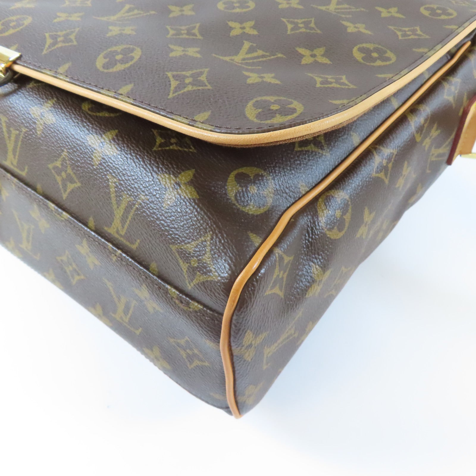 LOUIS VUITTON Monogram Abbesses MM金扣肩背袋啡色