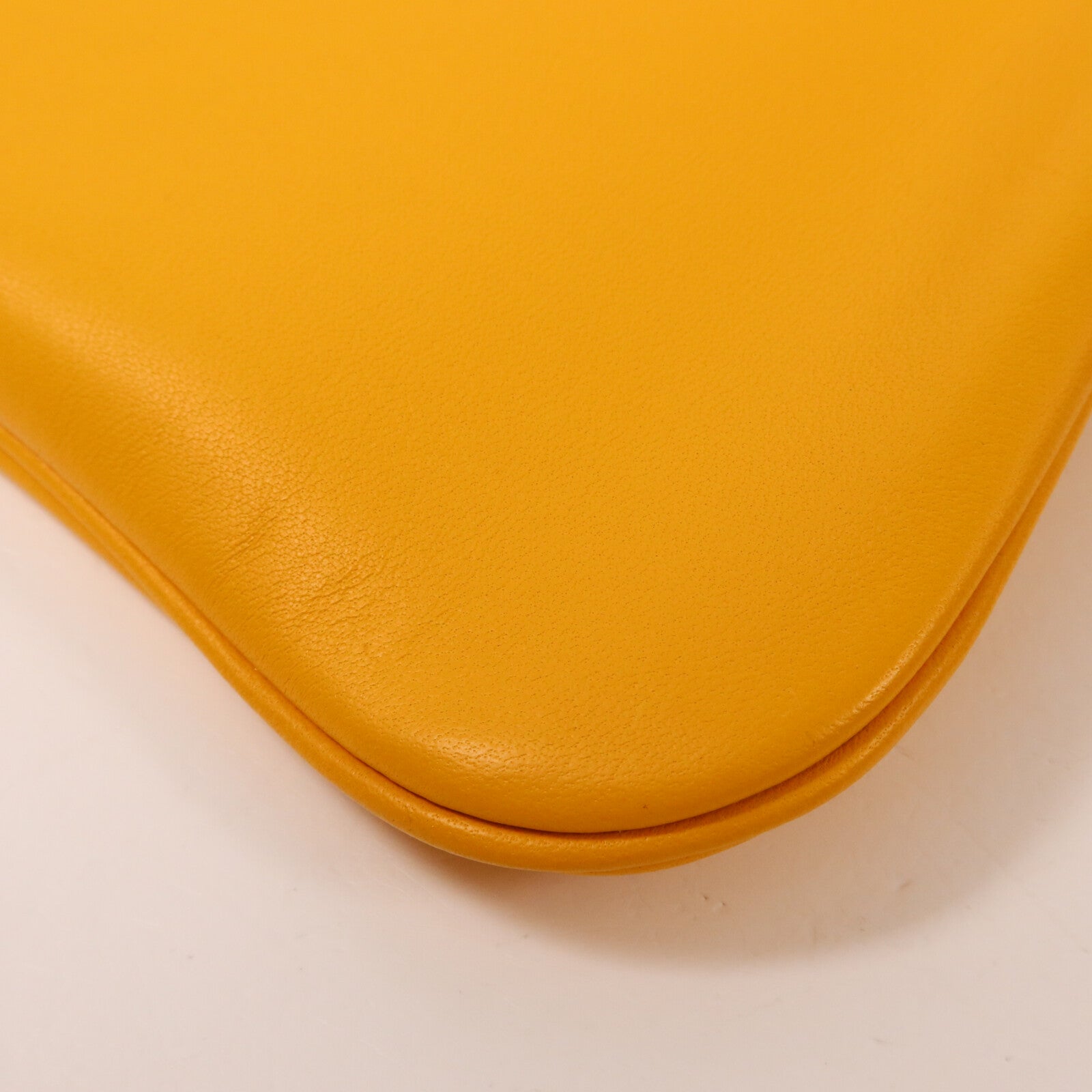 HERMES Swift皮革Aline Mini肩背袋Jaune d'Or