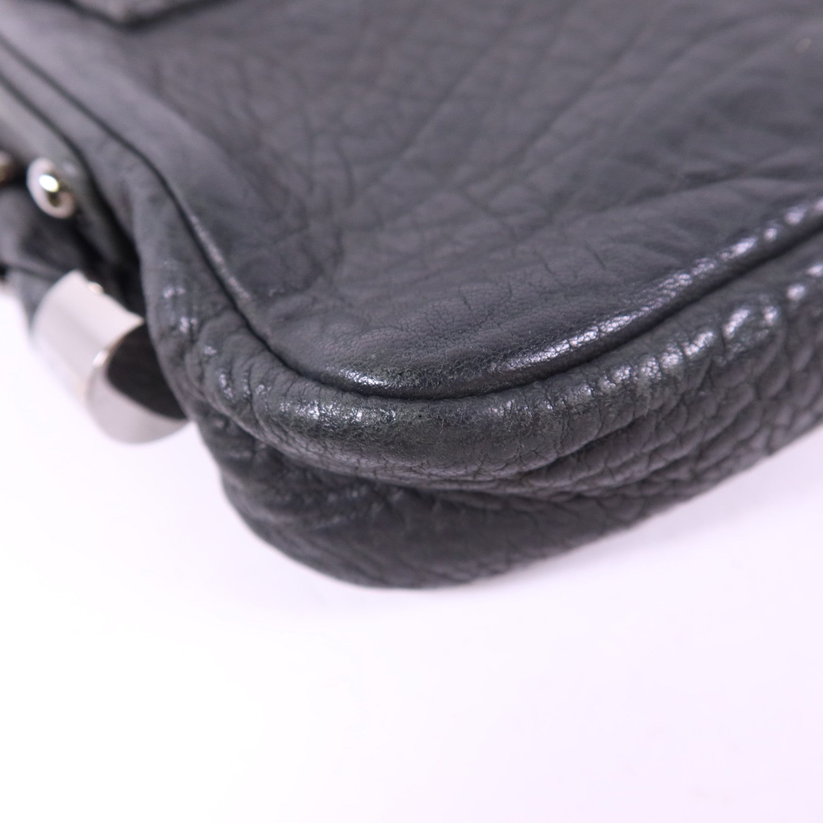 CHANEL 牛皮皮革Co Co Mark Bag銀扣肩背袋