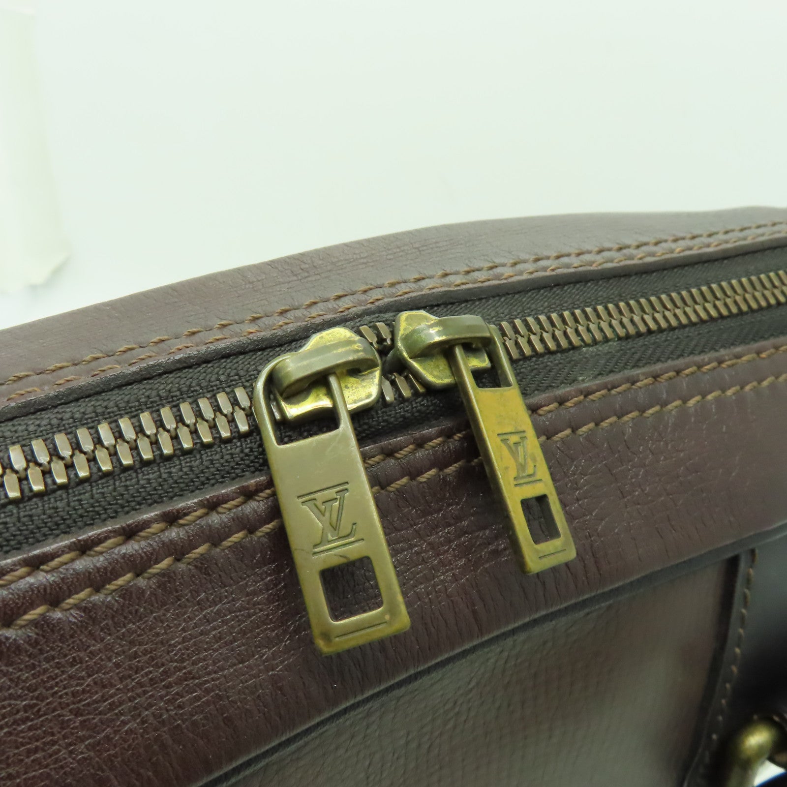 LOUIS VUITTON 【激減優惠】牛皮皮革Briefcase金扣公事包啡色
