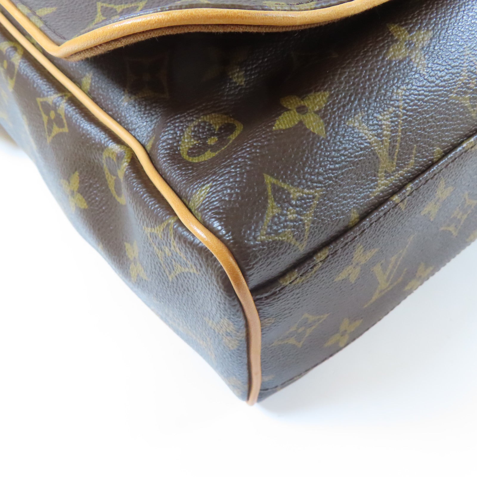 LOUIS VUITTON Monogram Abbesses MM金扣肩背袋啡色