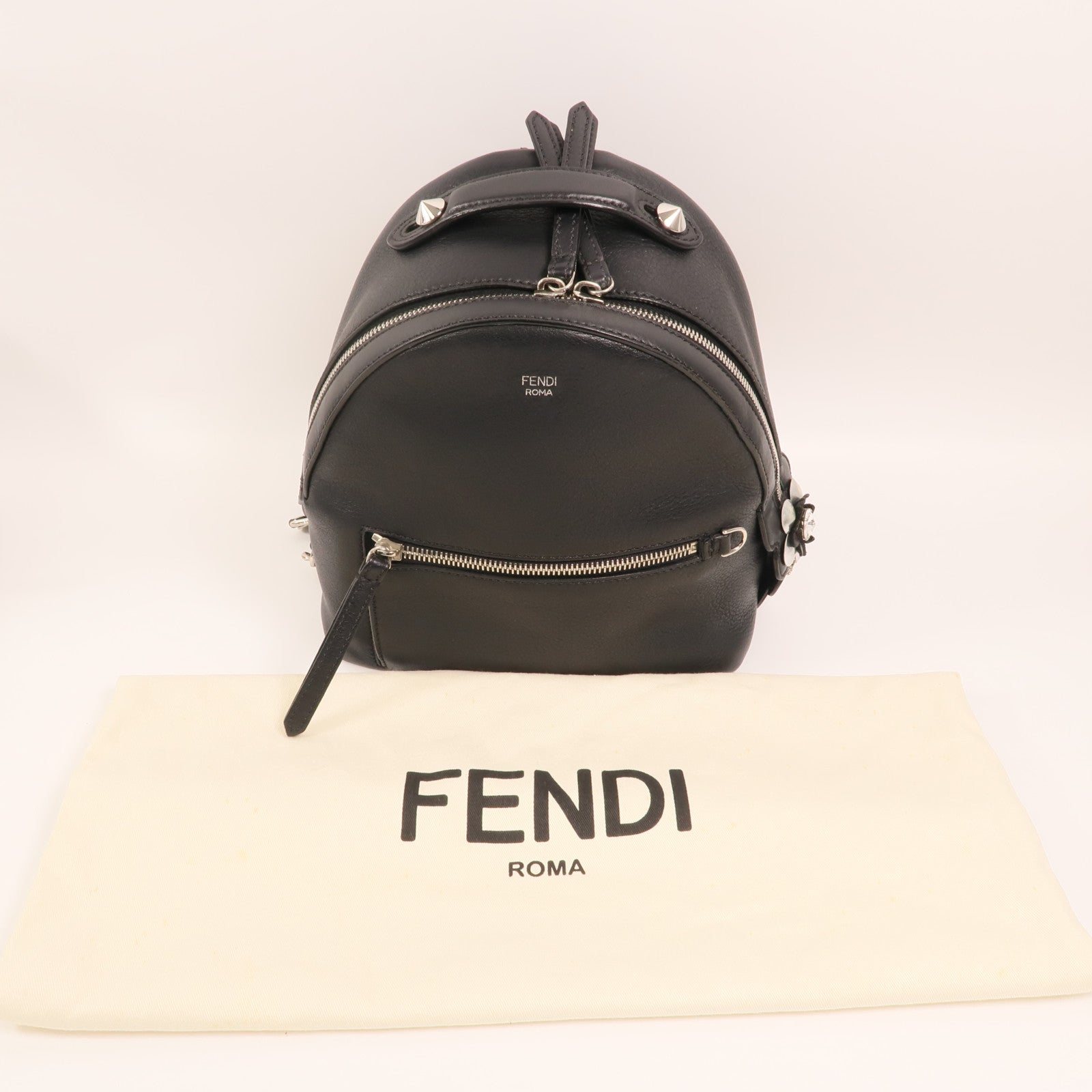 FENDI 牛皮皮革Roma Backpack銀扣背包