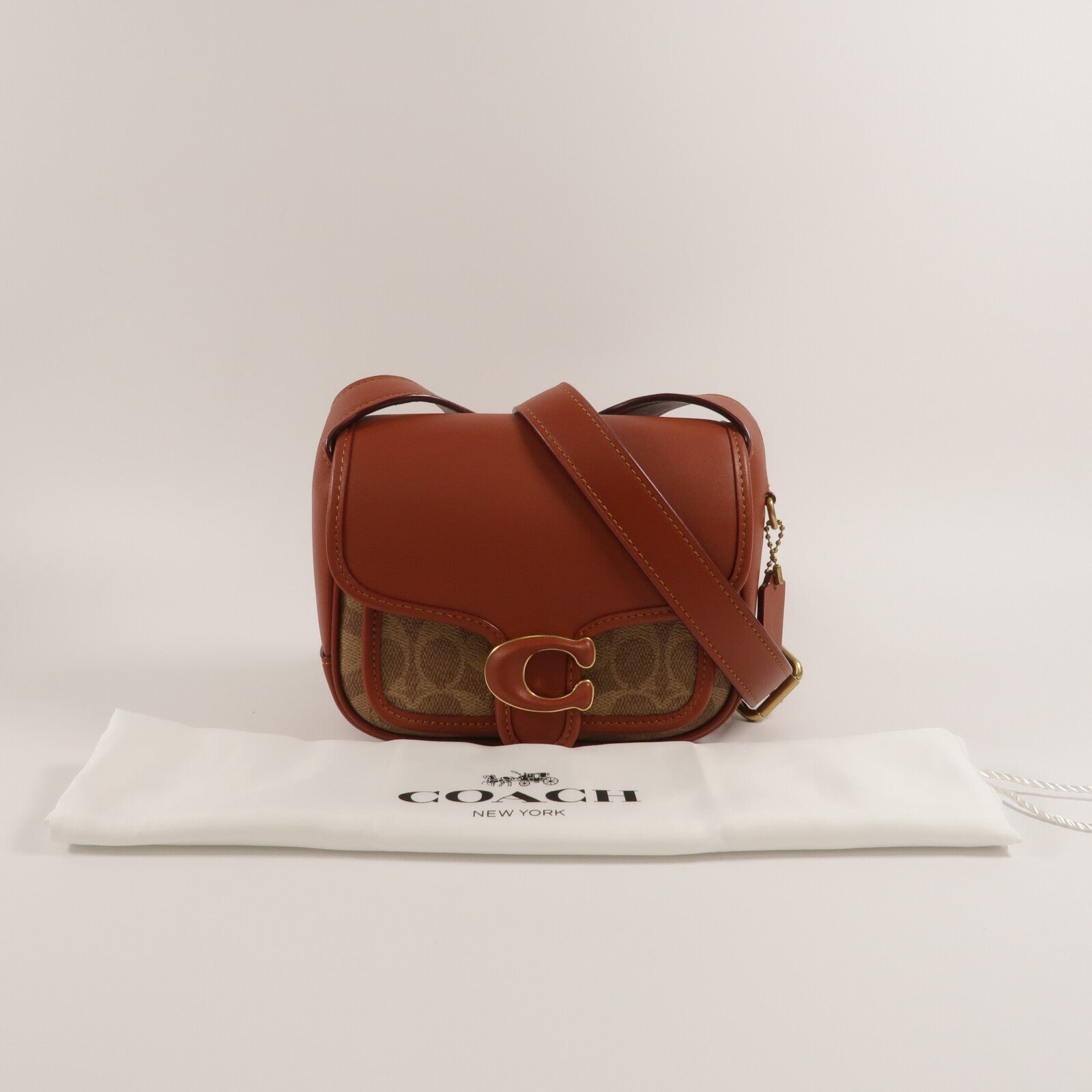COACH 牛皮皮革Shoulder Bag肩背袋