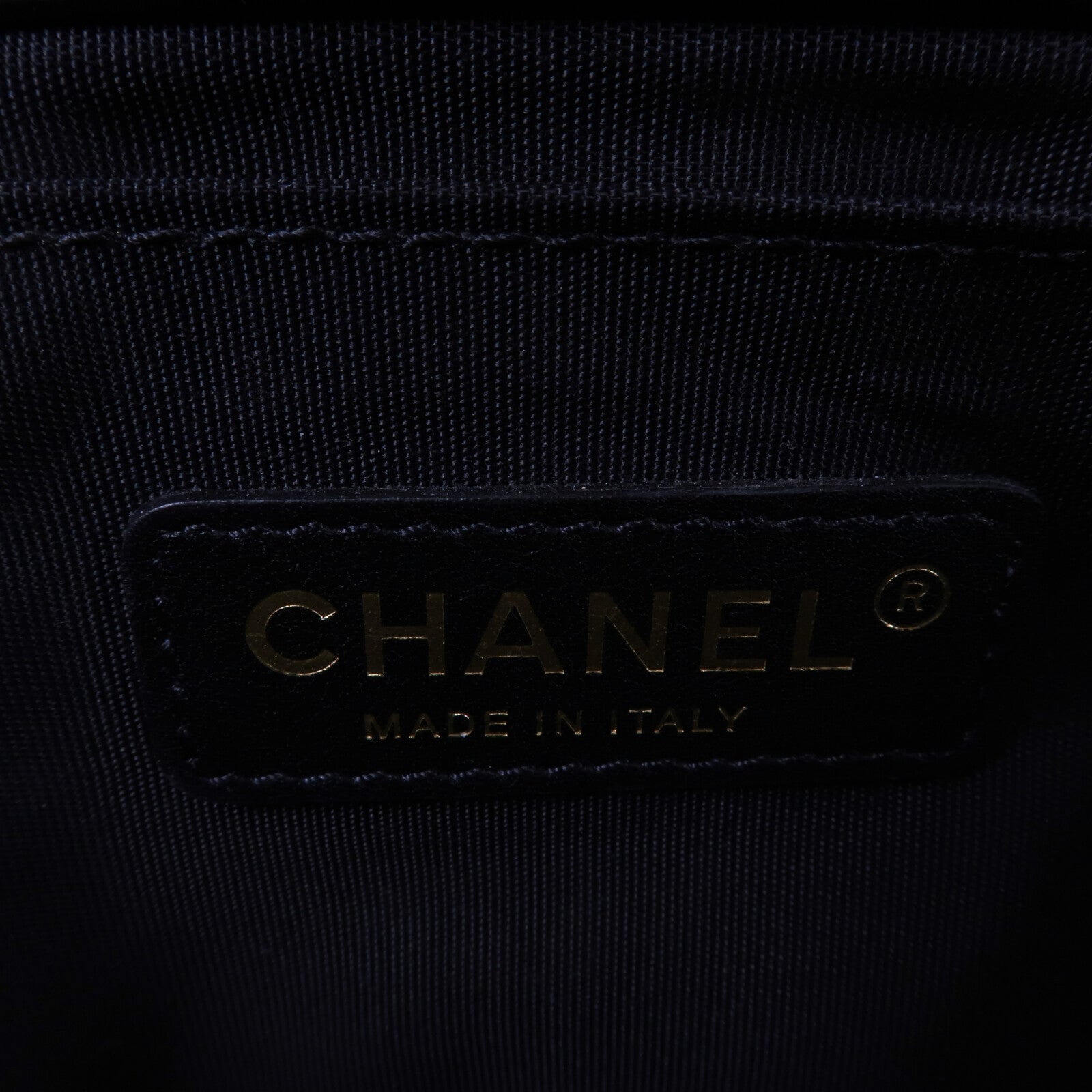 CHANEL 牛皮皮革Boy 25鏈帶肩背袋