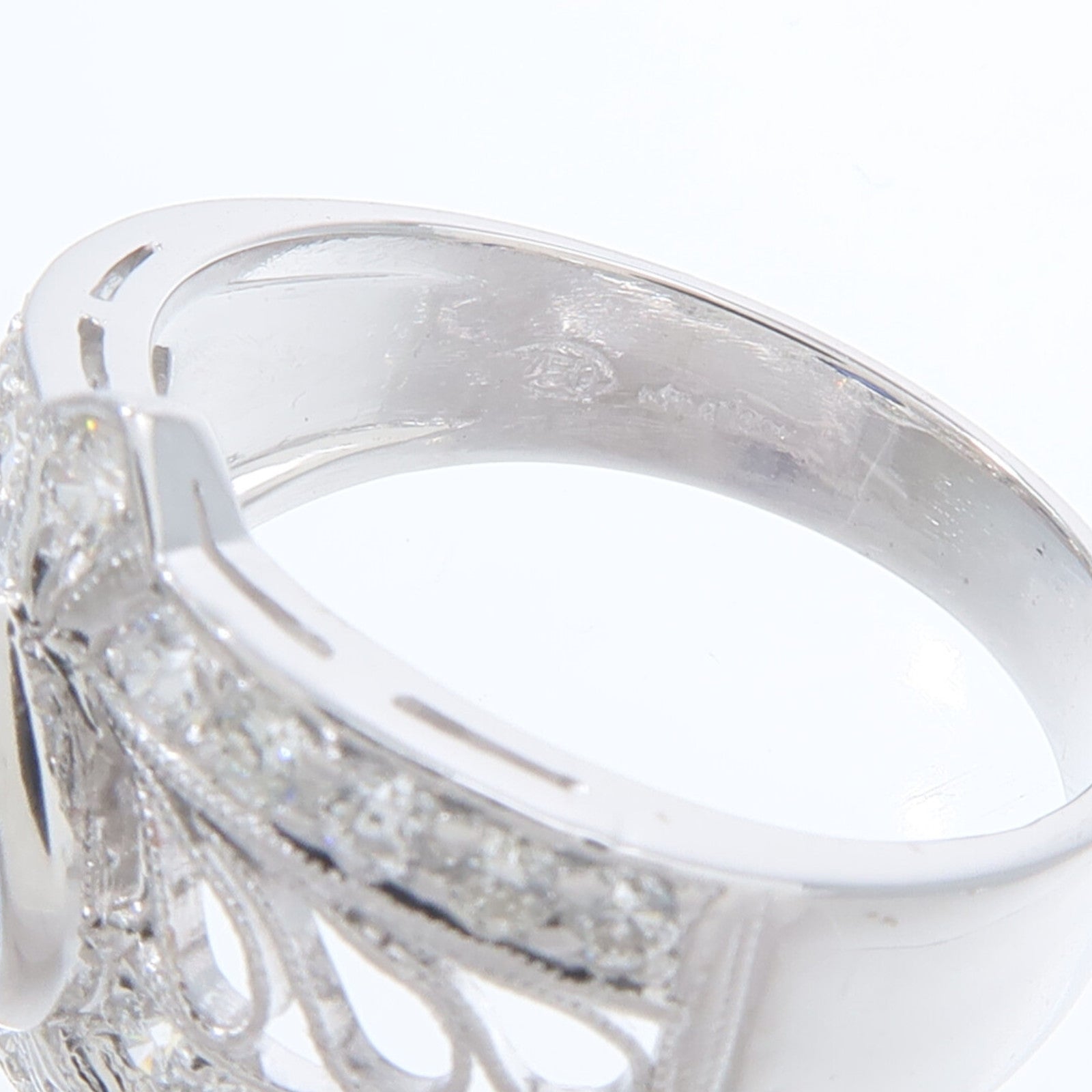 JEWELRY 18K白金Sapphire Diamond Ring藍寶石/鑽石戒指