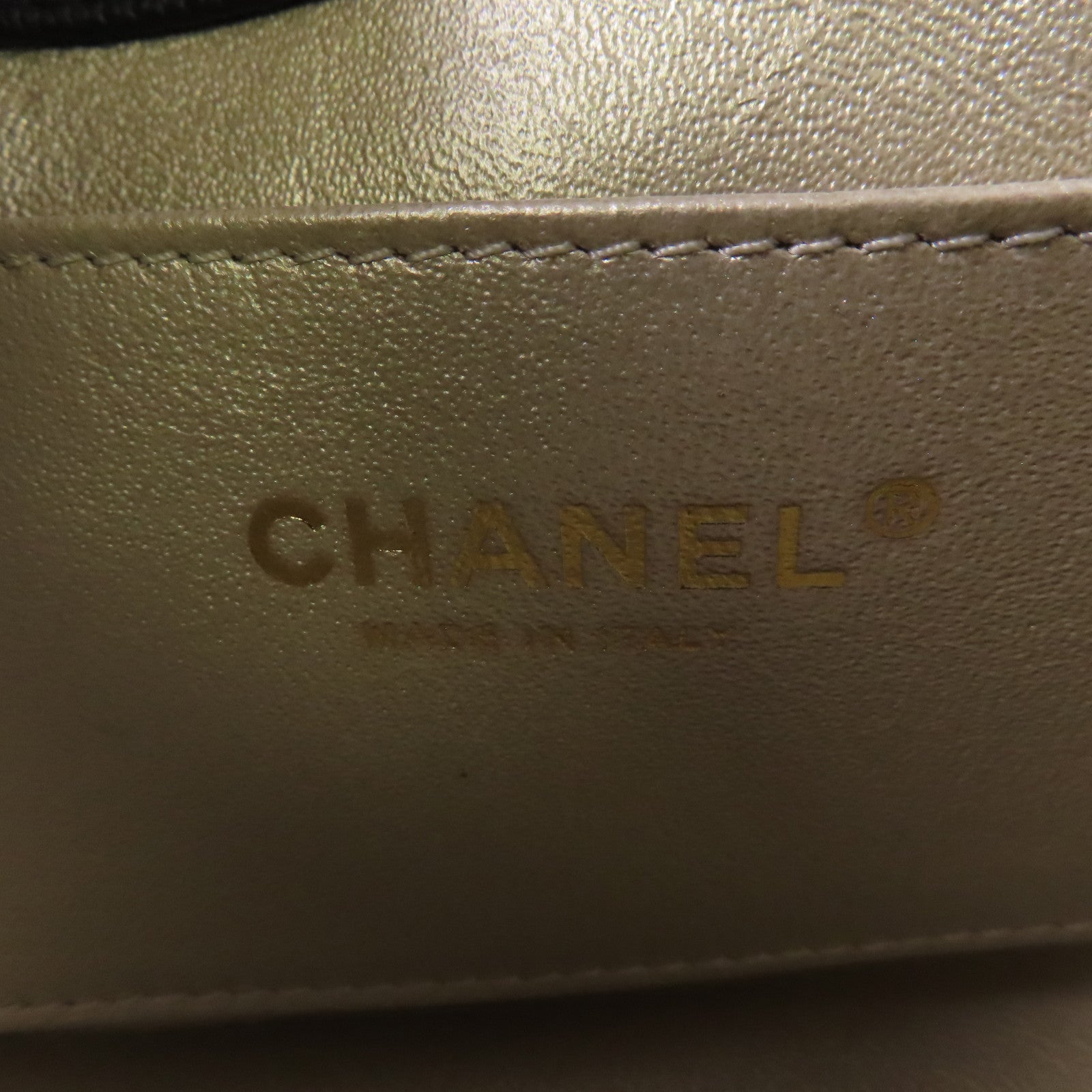 CHANEL 【激減優惠】牛皮皮革Waist Bag金扣腰包黑色