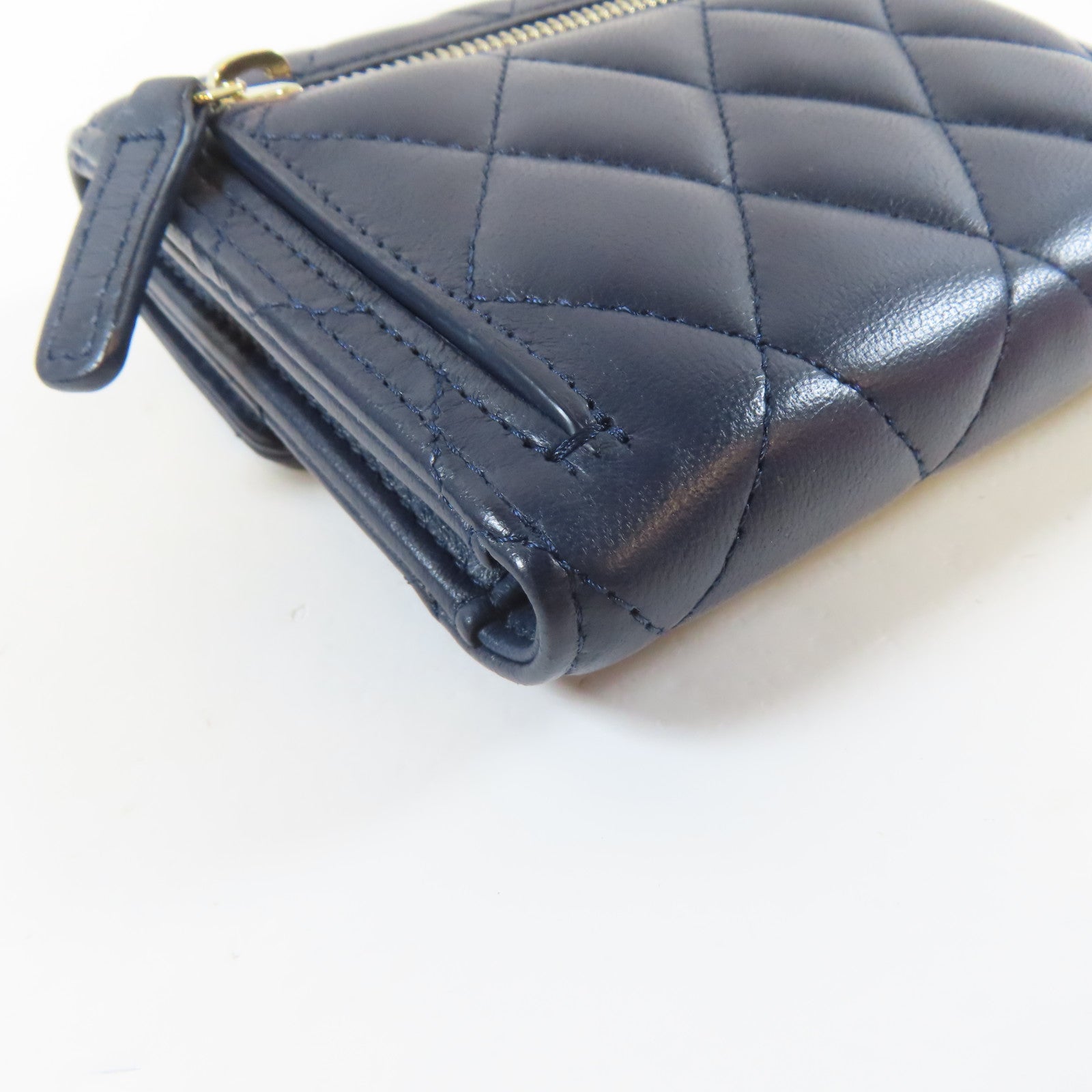 CHANEL 菱格羊皮皮革Wallet金扣啪鈕錢包藍色