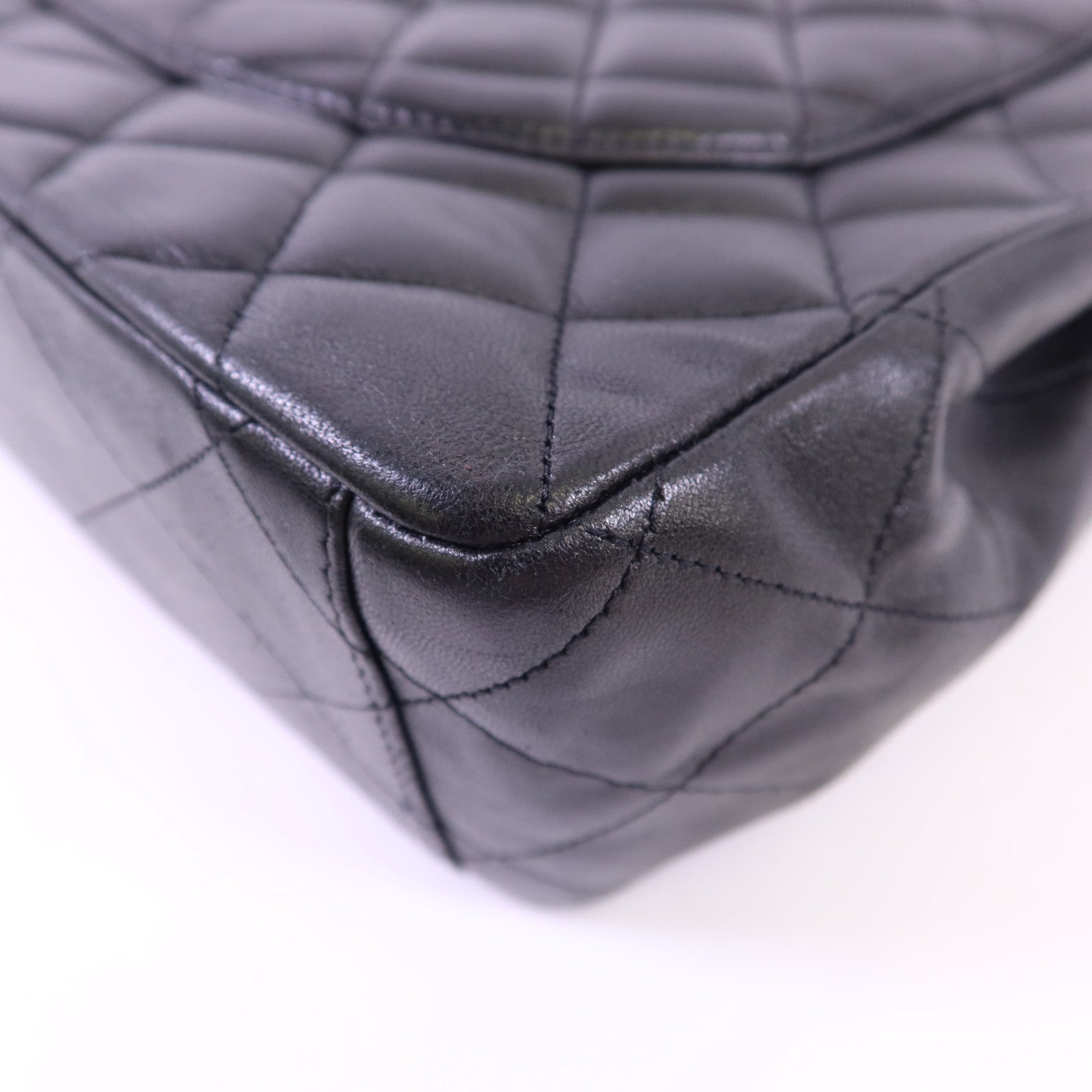 CHANEL 羊皮皮革Maxi Classic銀扣鏈帶肩背袋