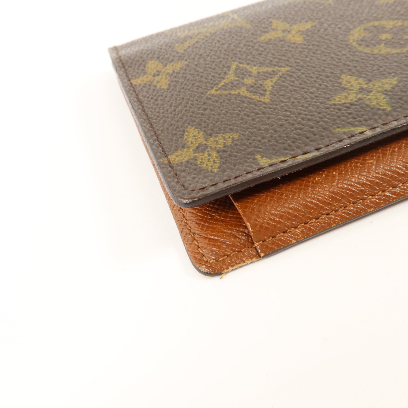 LOUIS VUITTON Monogram Passport Holder護照套