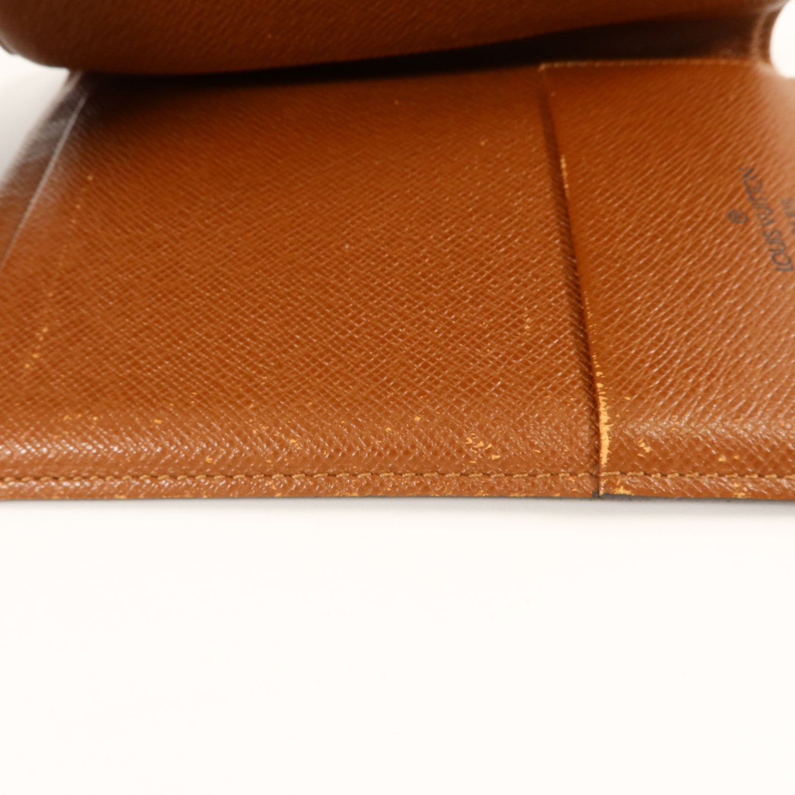 LOUIS VUITTON Monogram Passport Holder護照套