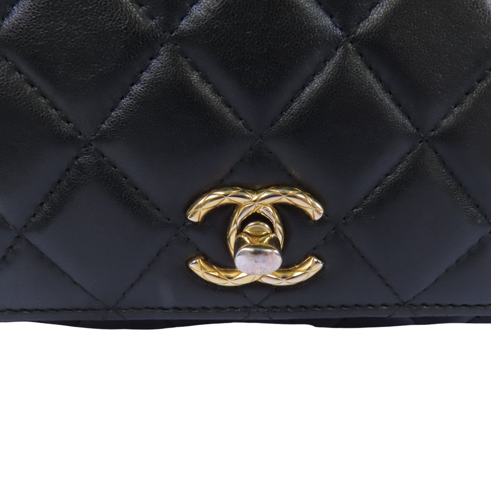 CHANEL 【激減優惠】羊皮皮革WOC Wallet On Chain金扣鏈帶肩背袋