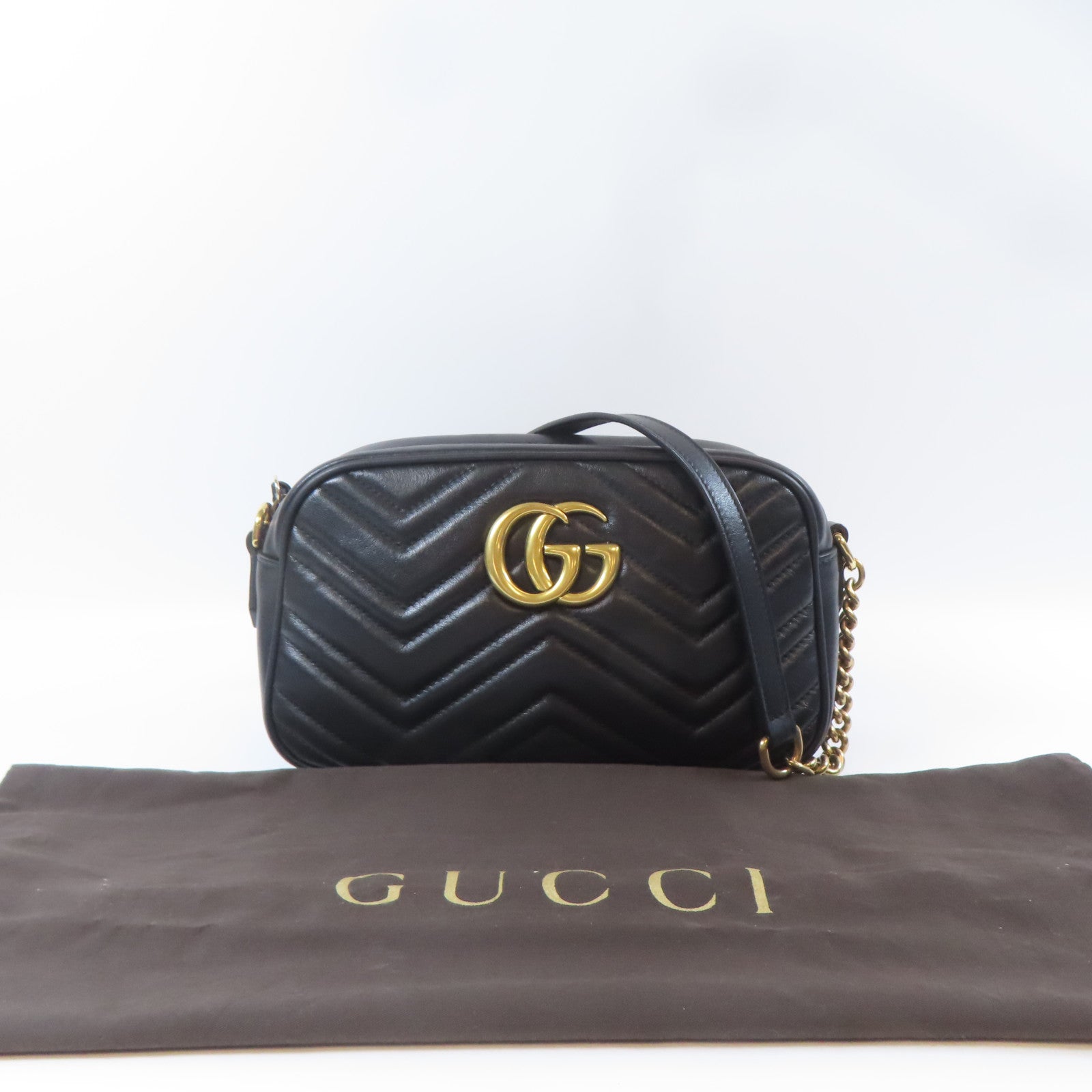 GUCCI 牛皮皮革GG Marmont金扣肩背袋黑色