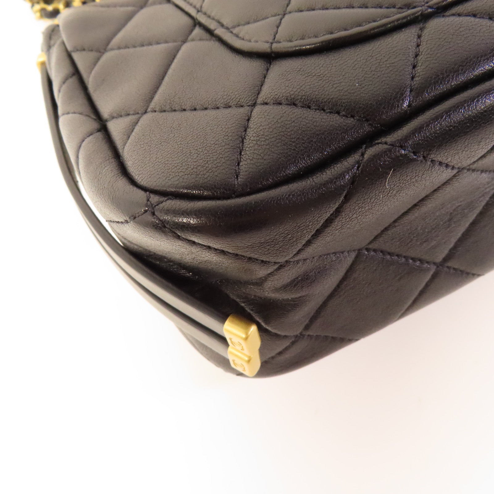 CHANEL 牛皮皮革Mini Chain Flap Bag金扣鏈帶肩背袋