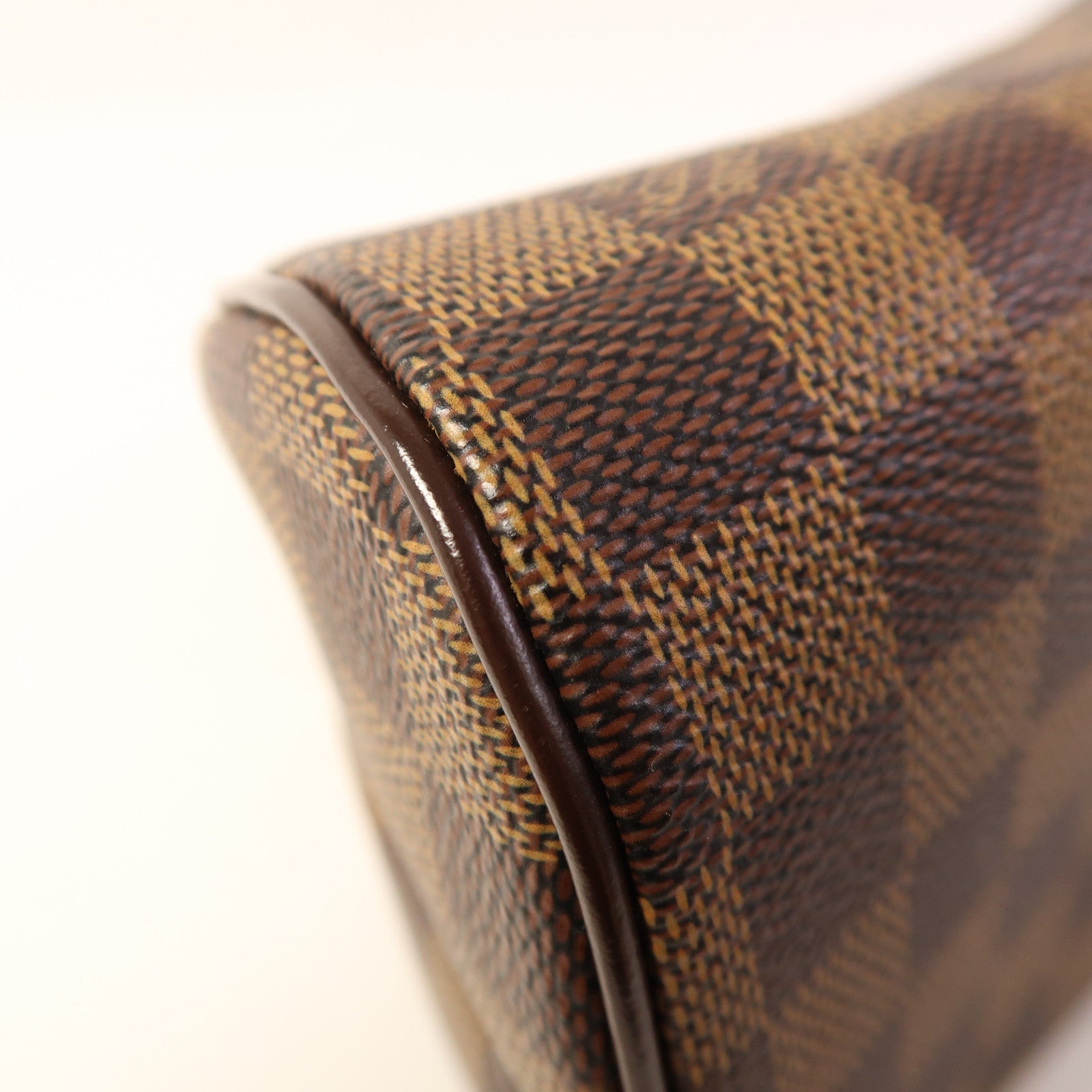 LOUIS VUITTON Damier Rivera Mini金扣手挽袋