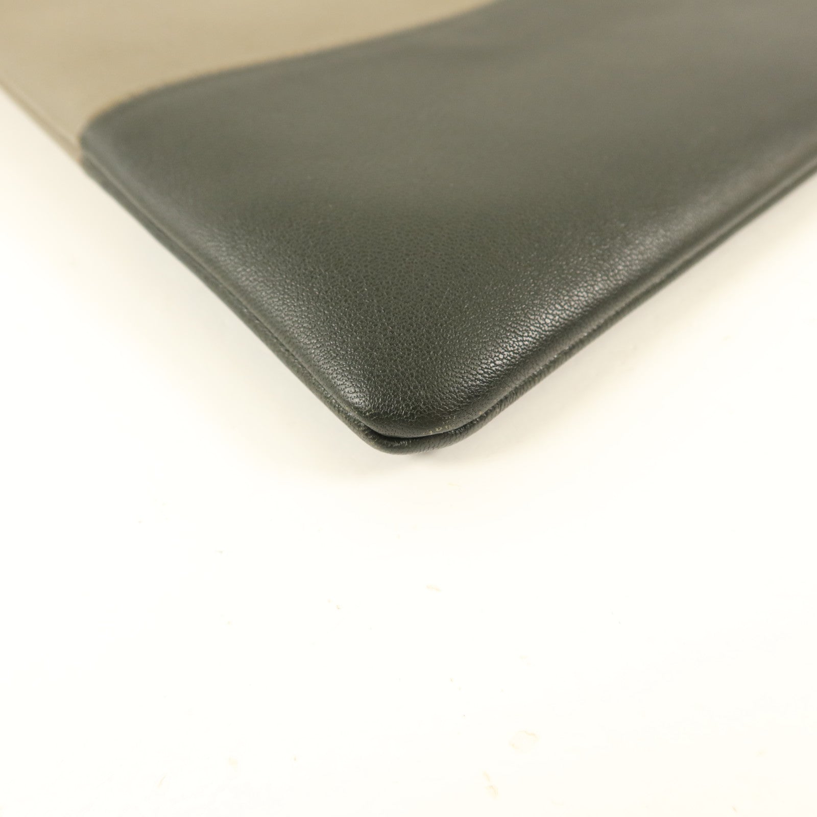 CELINE 牛皮皮革Pouch金扣小袋