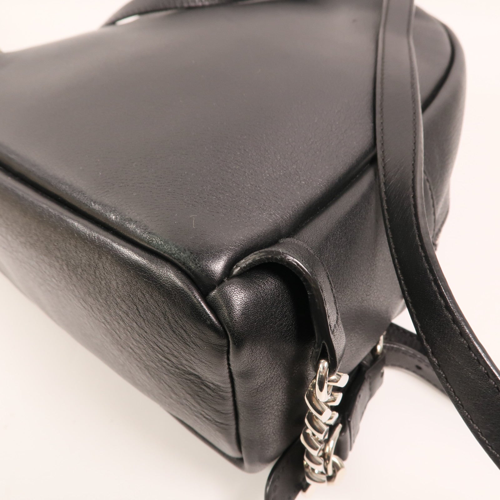 FENDI 牛皮皮革Roma Backpack銀扣背包