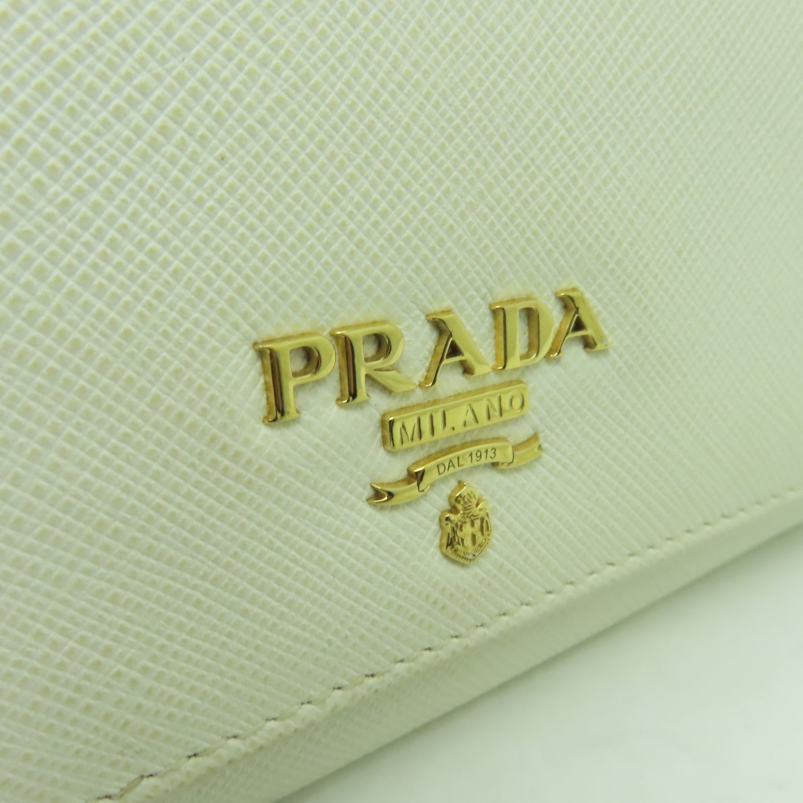 PRADA 牛皮皮革Long Wallet金扣長錢包白色