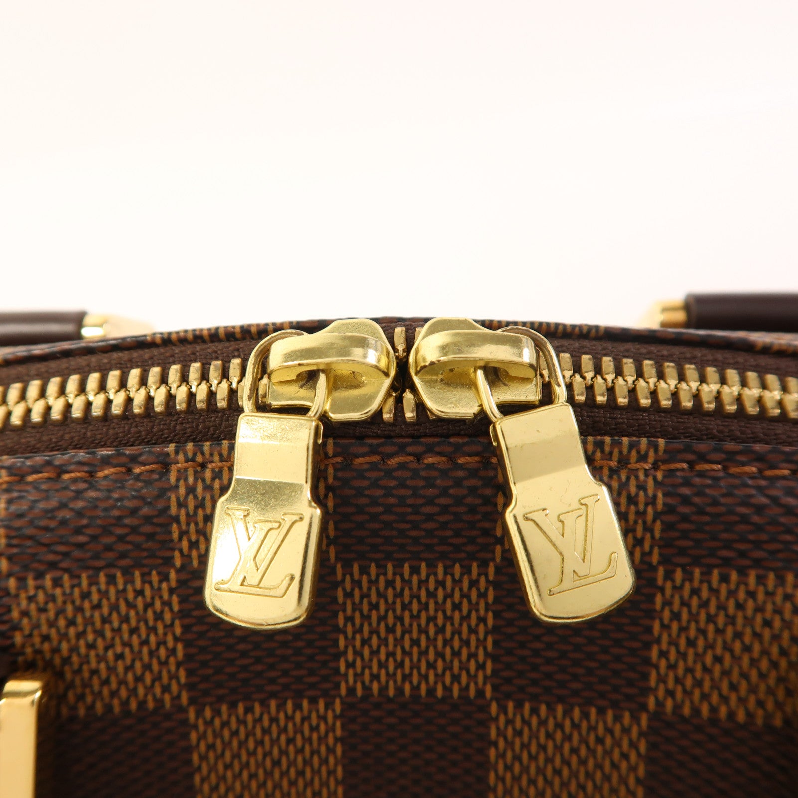 LOUIS VUITTON Damier Rivera Mini金扣手挽袋
