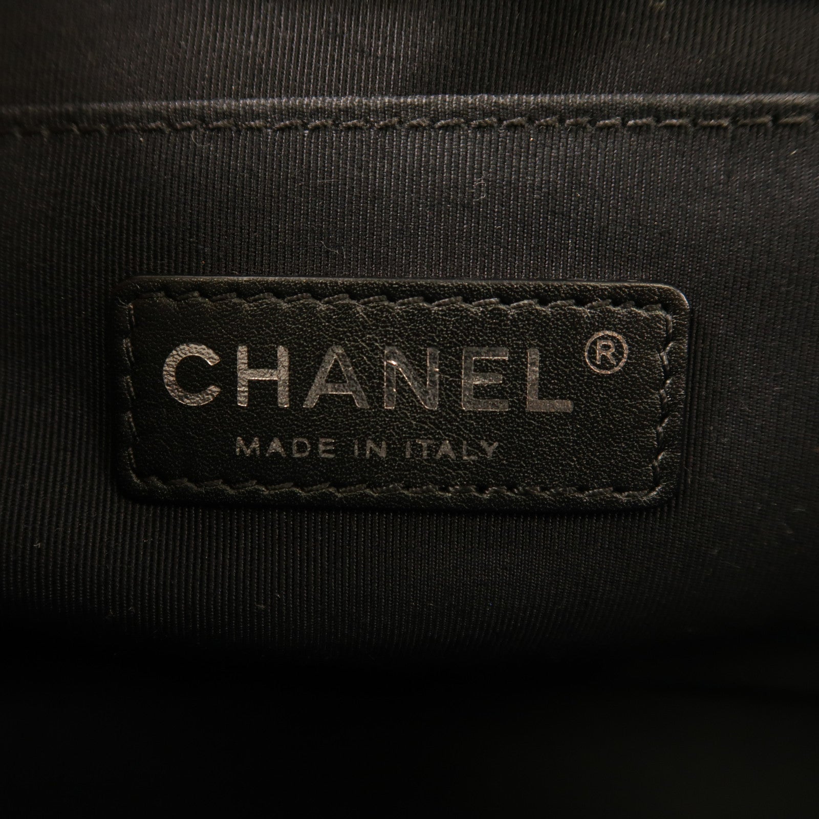 CHANEL 羊皮皮革Boy 25鏈帶肩背袋