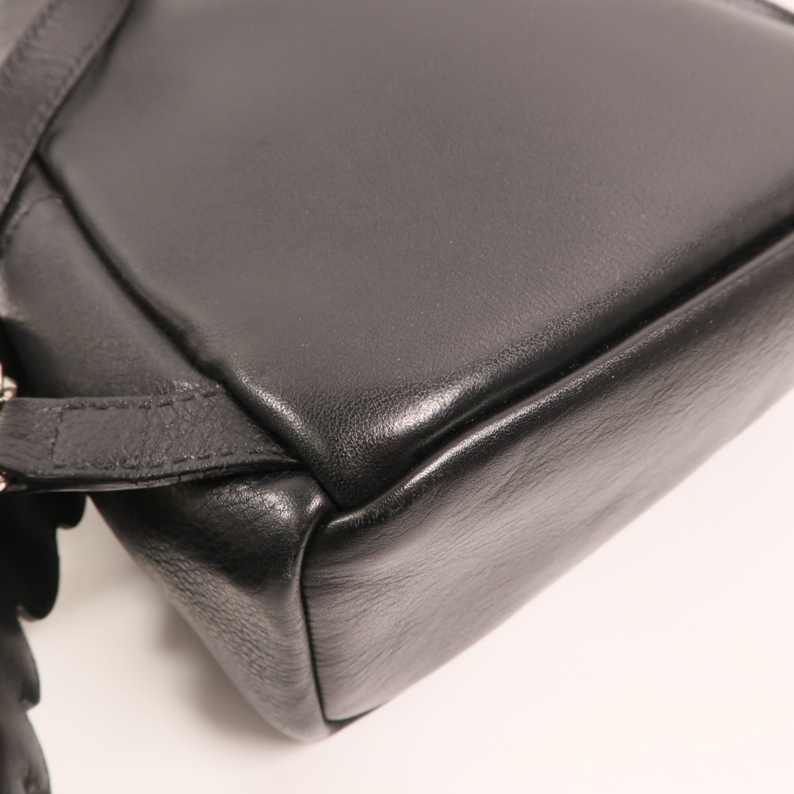 FENDI 牛皮皮革Roma Backpack銀扣背包