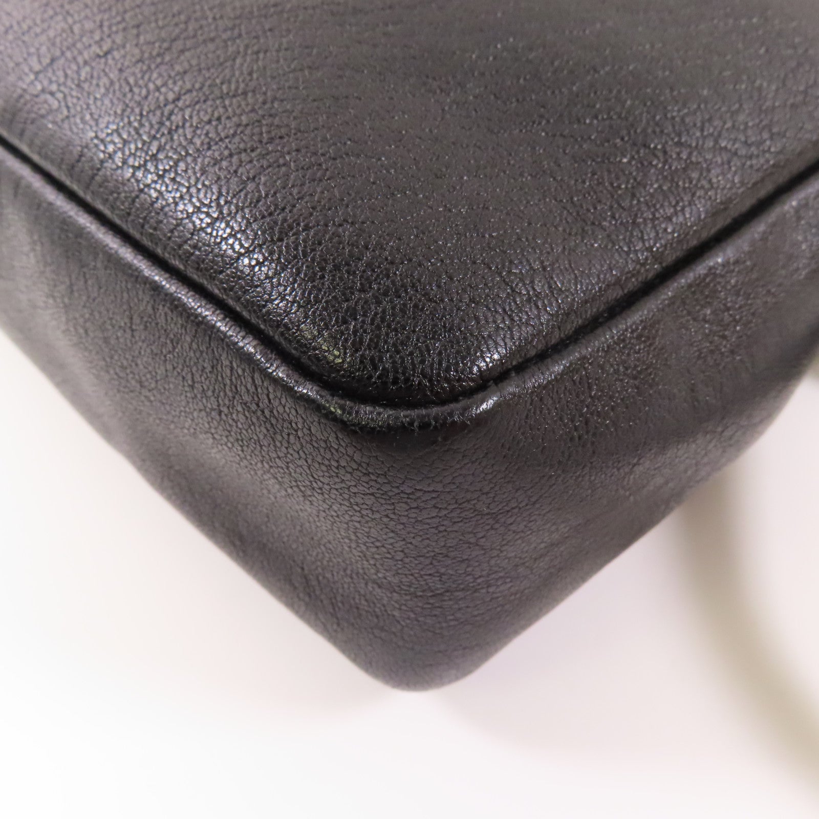 SAINT LAURENT 牛皮皮革Shoulder Bag銀扣肩背袋