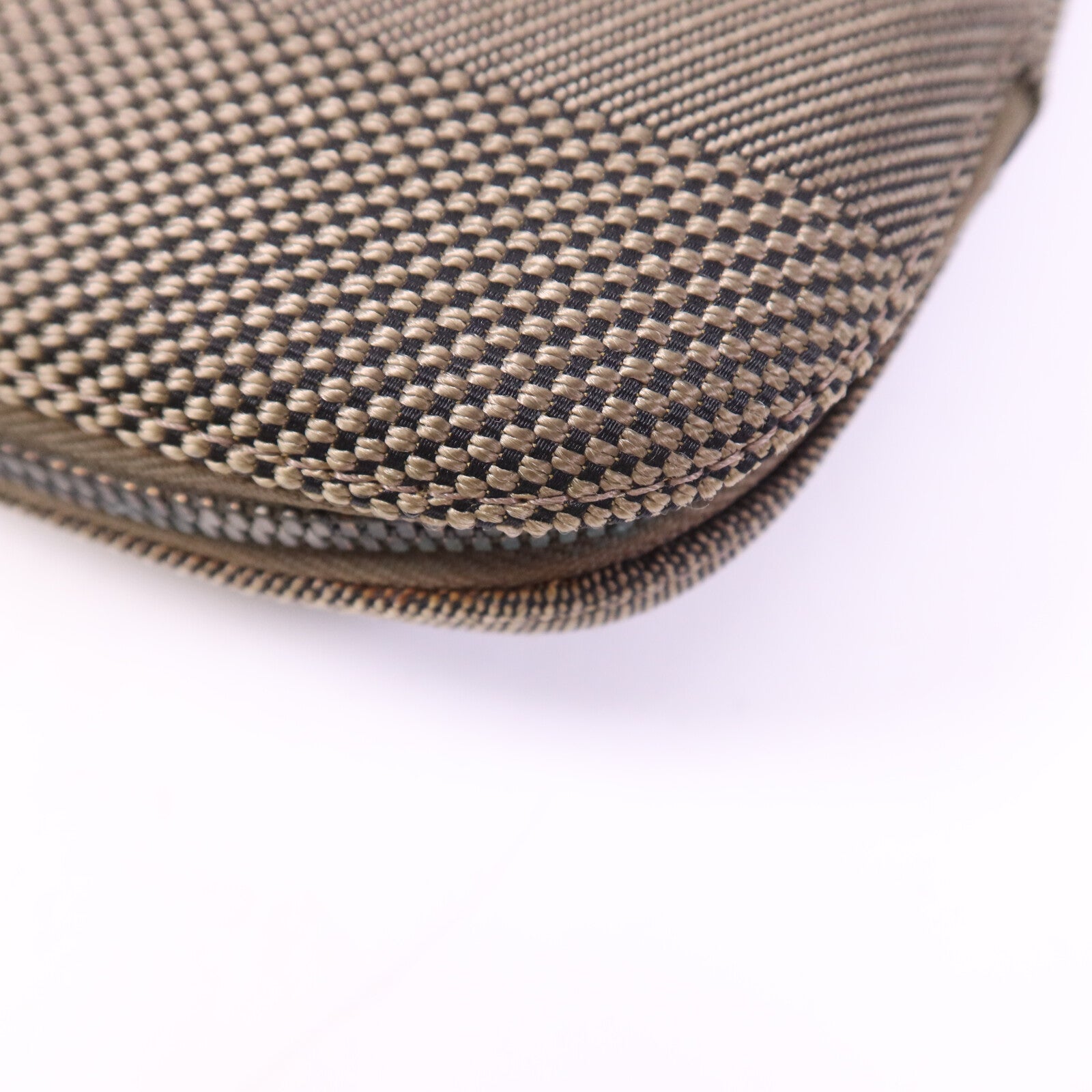 LOUIS VUITTON Damier Geant Mage Sling Bag銀扣腰包