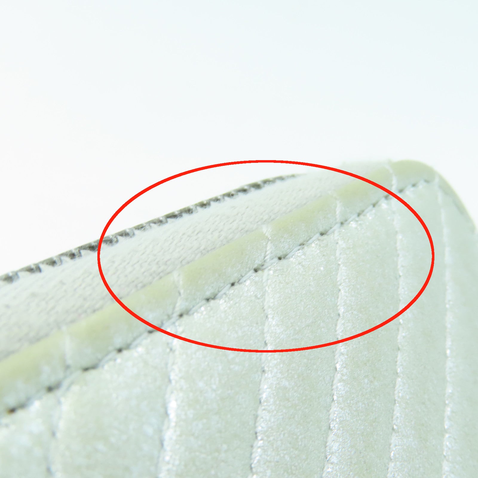 CHANEL 【激減優惠】斜紋羊皮皮革Zipped Long Wallet銀扣長錢包銀色