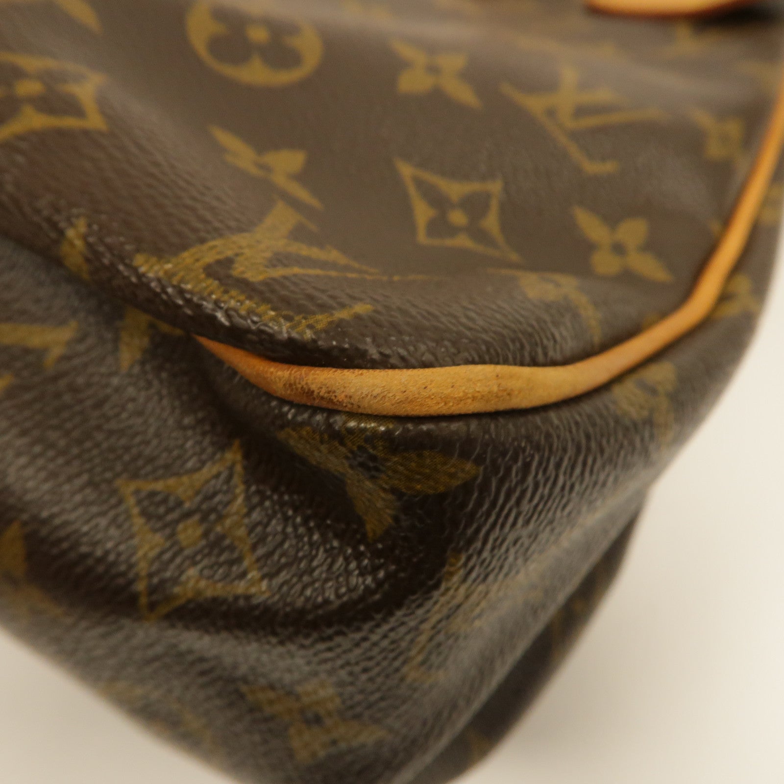 LOUIS VUITTON Monogram Batignolles Horizontal金扣肩背袋啡色