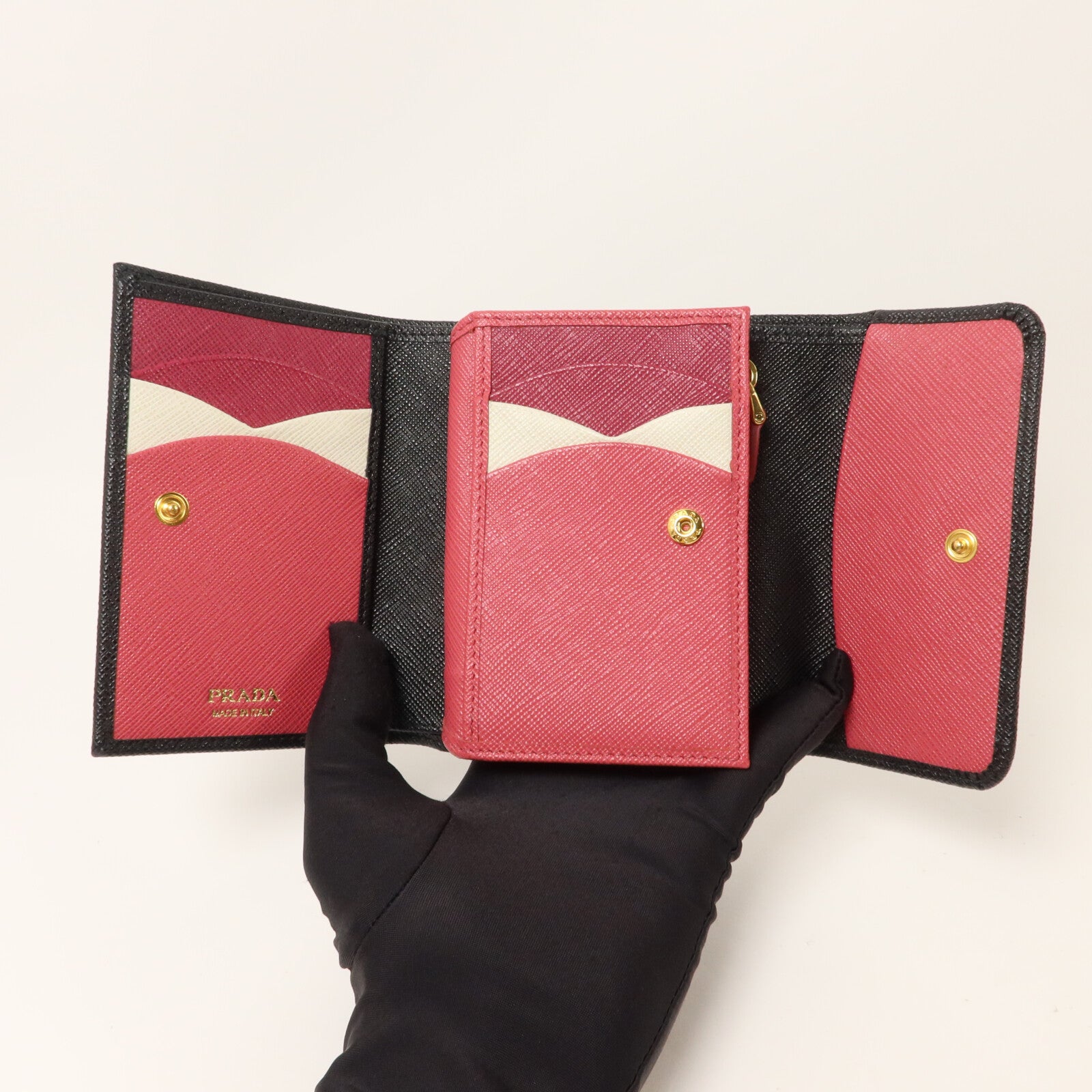 PRADA Saffiano皮革Fold Wallet錢包