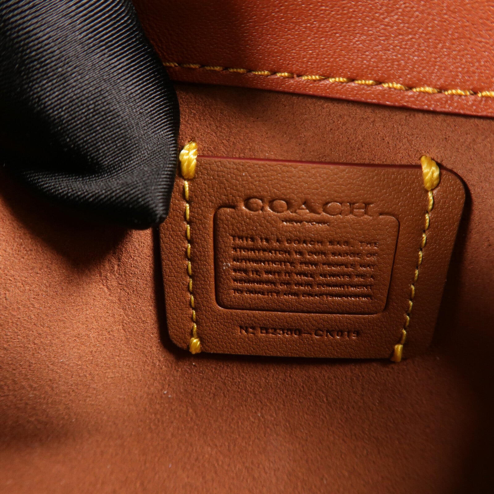 COACH 牛皮皮革Shoulder Bag肩背袋