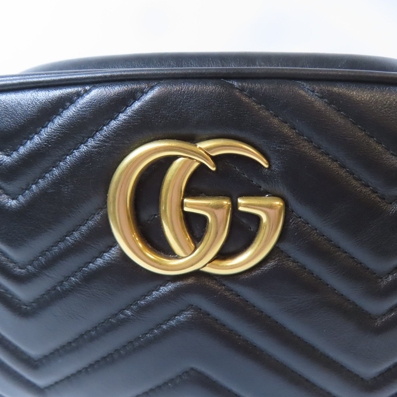 GUCCI 牛皮皮革GG Marmont金扣肩背袋黑色