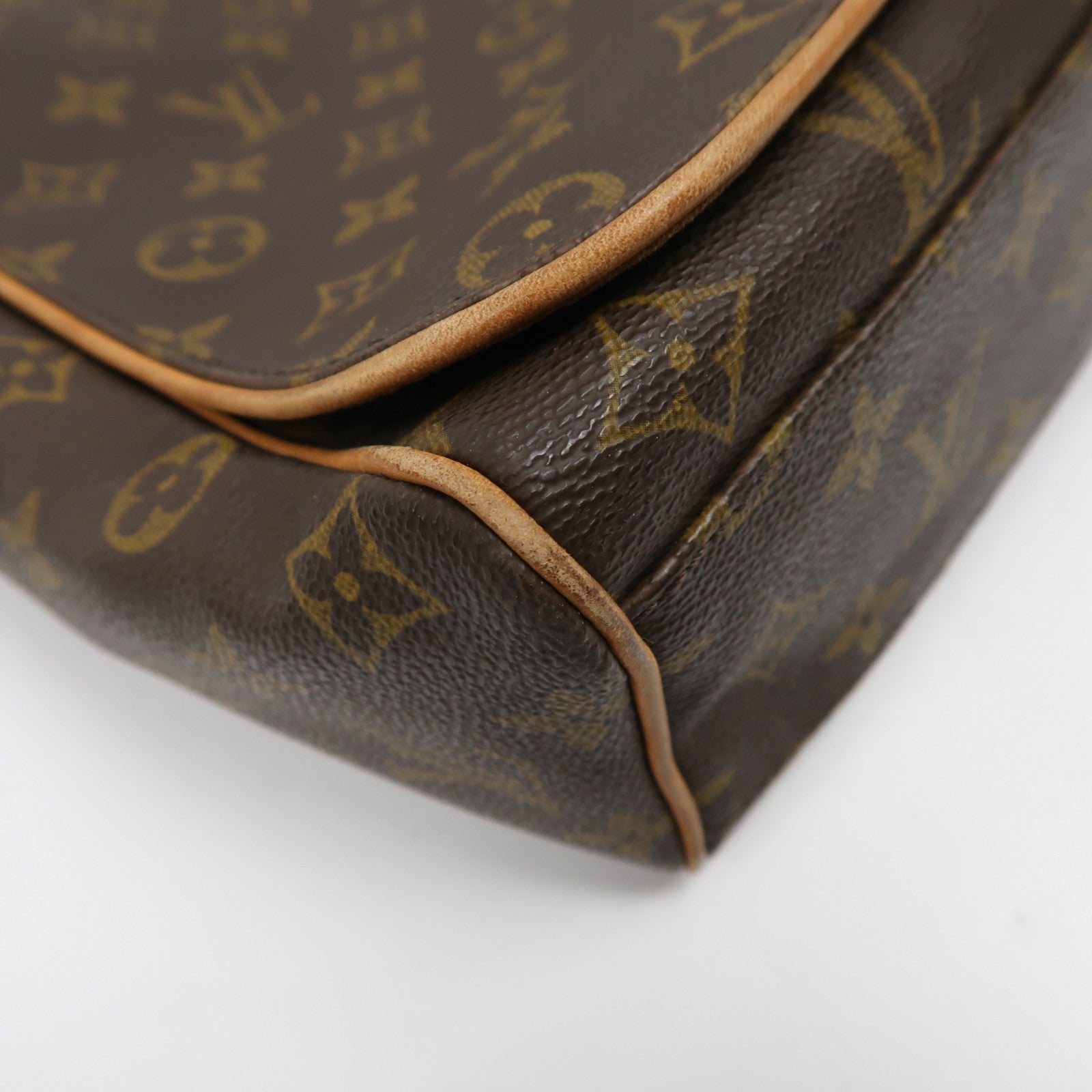LOUIS VUITTON Monogram Abbesses金扣肩背袋啡色